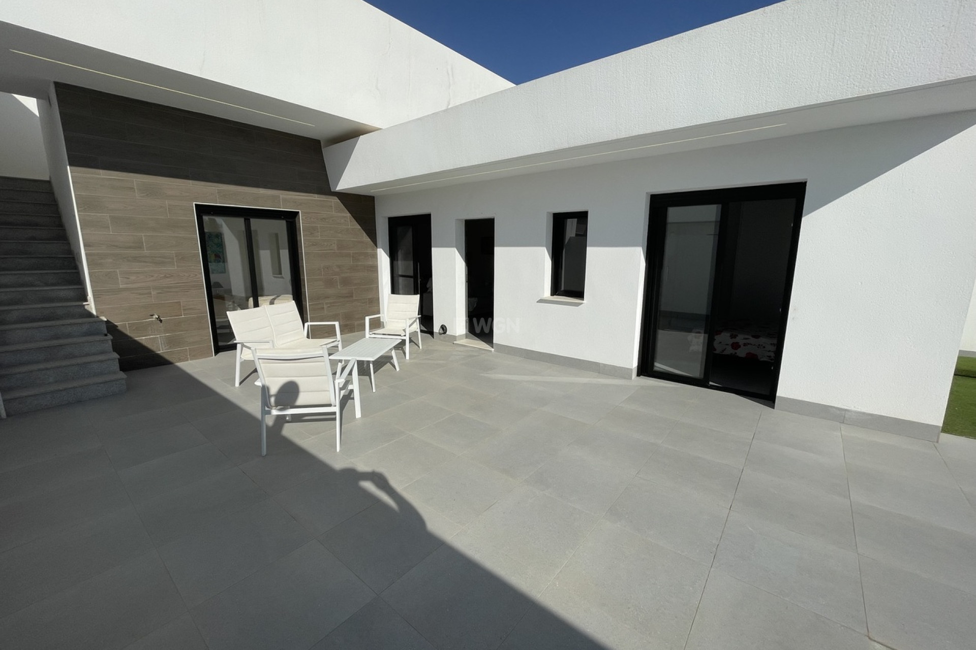 Odsprzedaż - Villa - Roldan