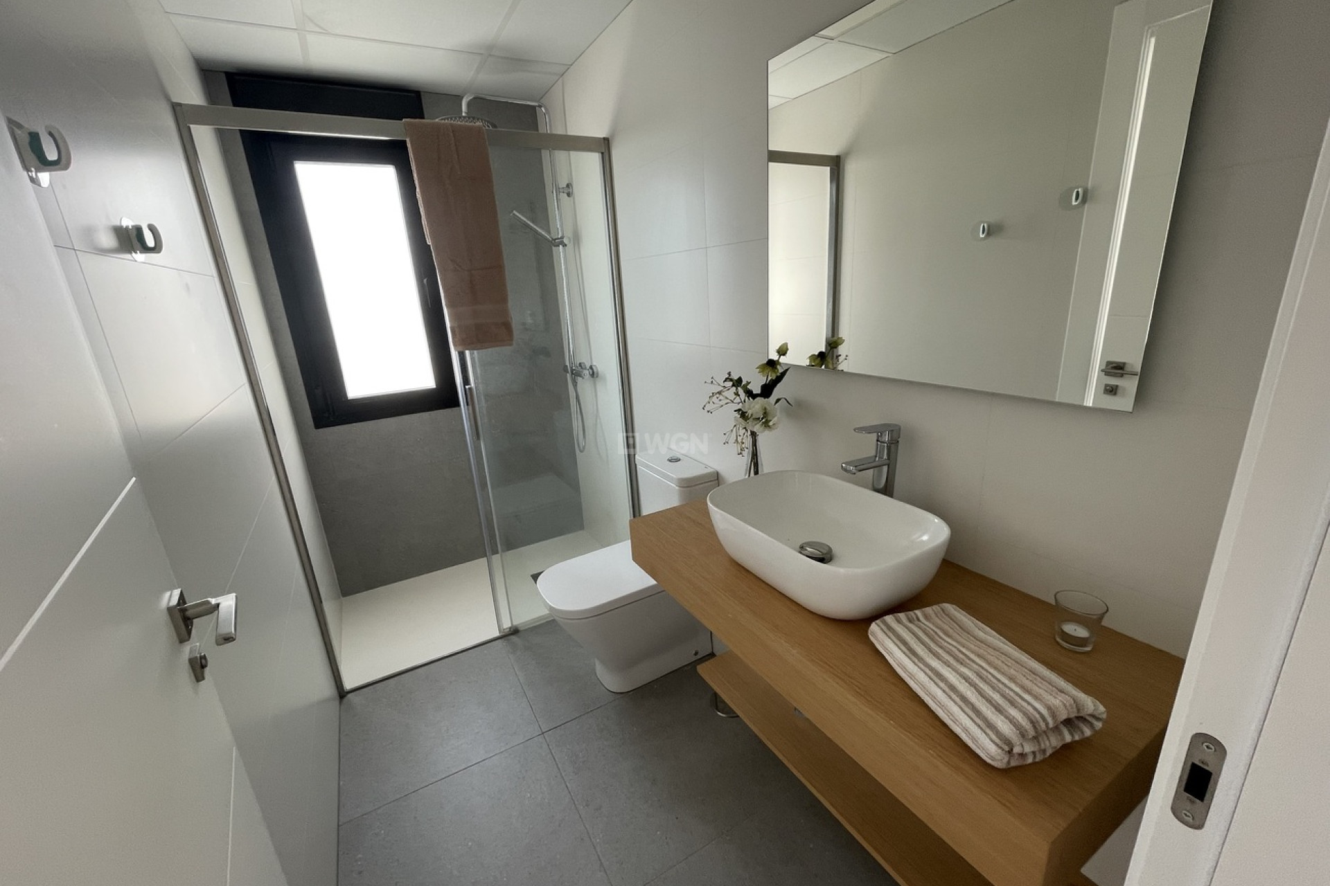 Odsprzedaż - Villa - Roldan