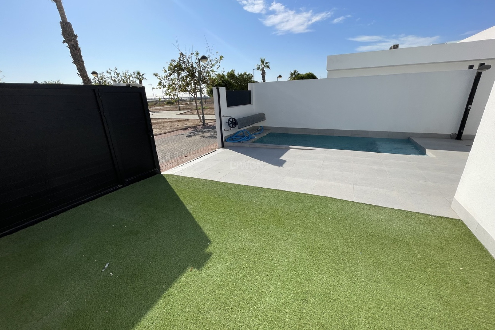 Odsprzedaż - Villa - Roldan