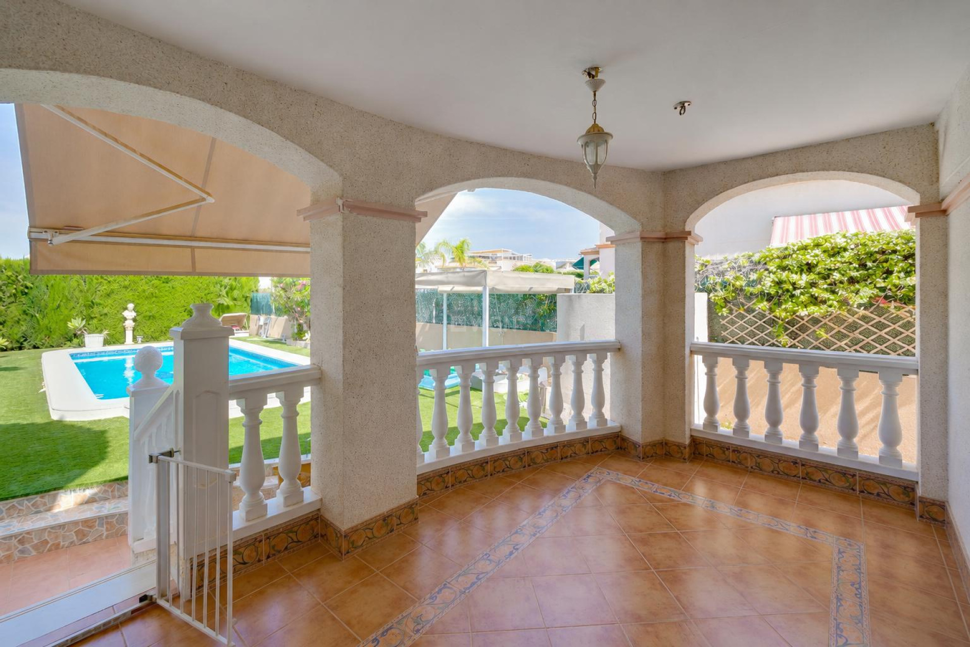 Odsprzedaż - Villa - San Fulgencio - Costa Blanca