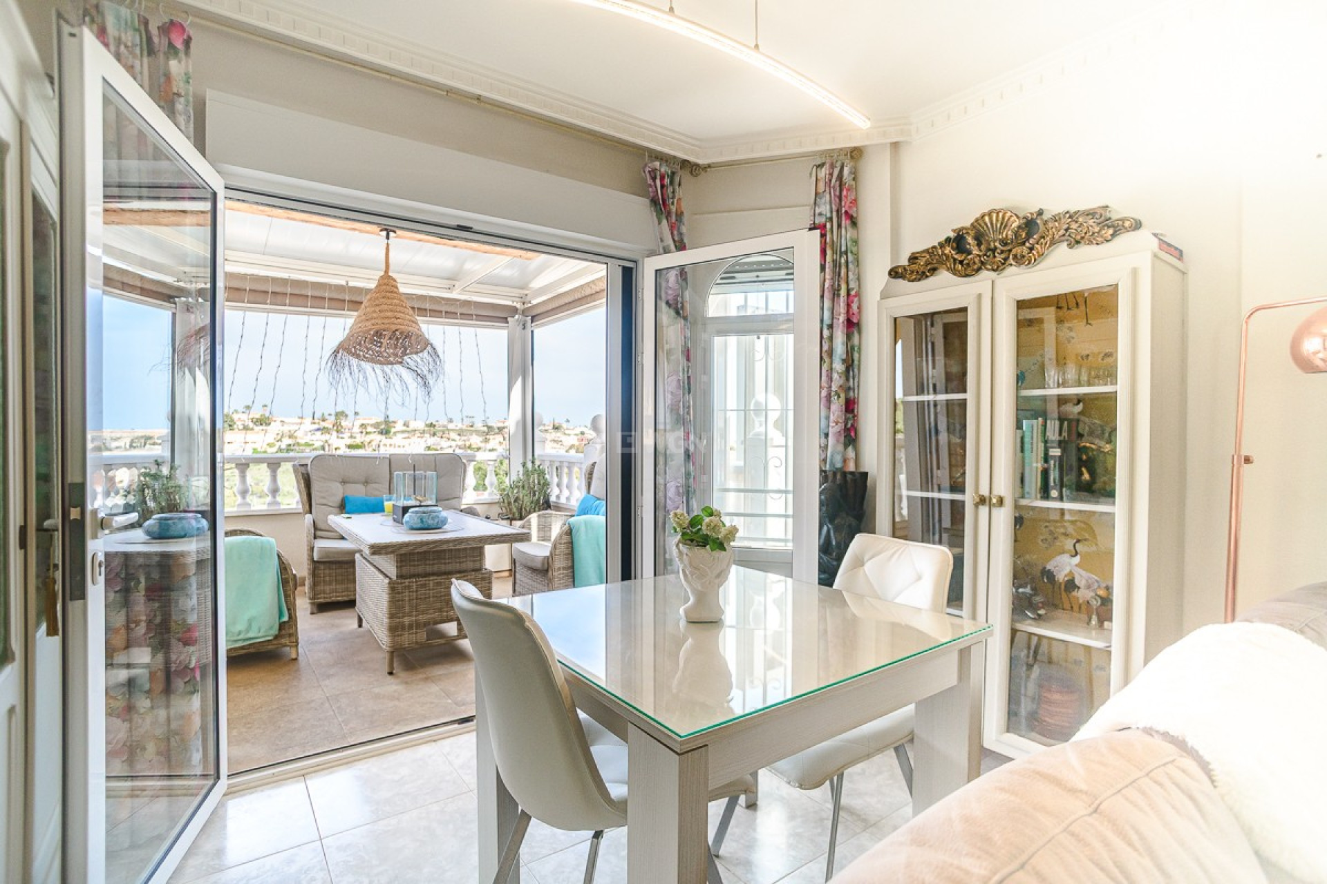 Odsprzedaż - Villa - San Fulgencio - Costa Blanca
