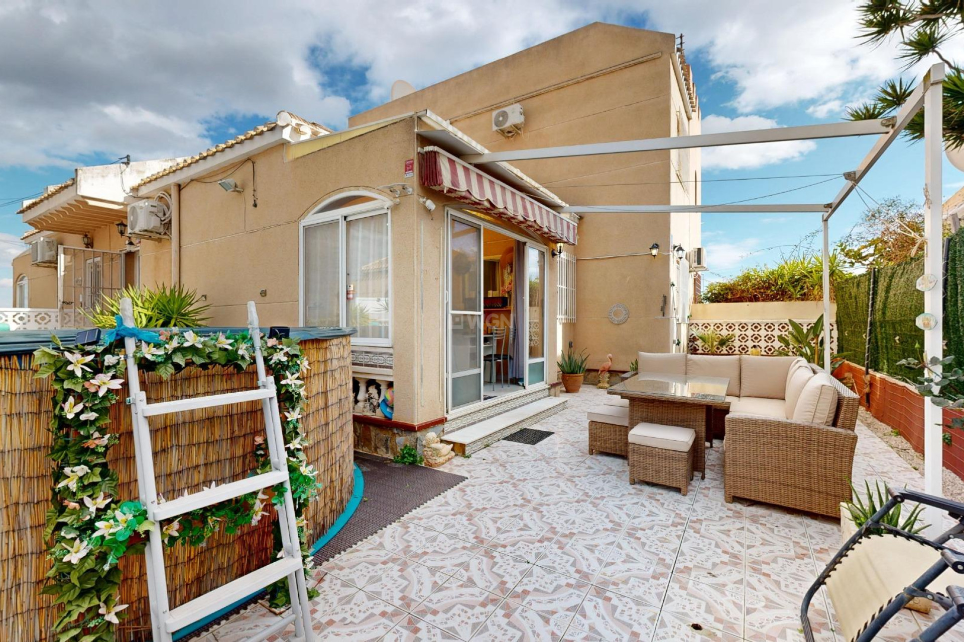 Odsprzedaż - Villa - San Miguel de Salinas - 03193