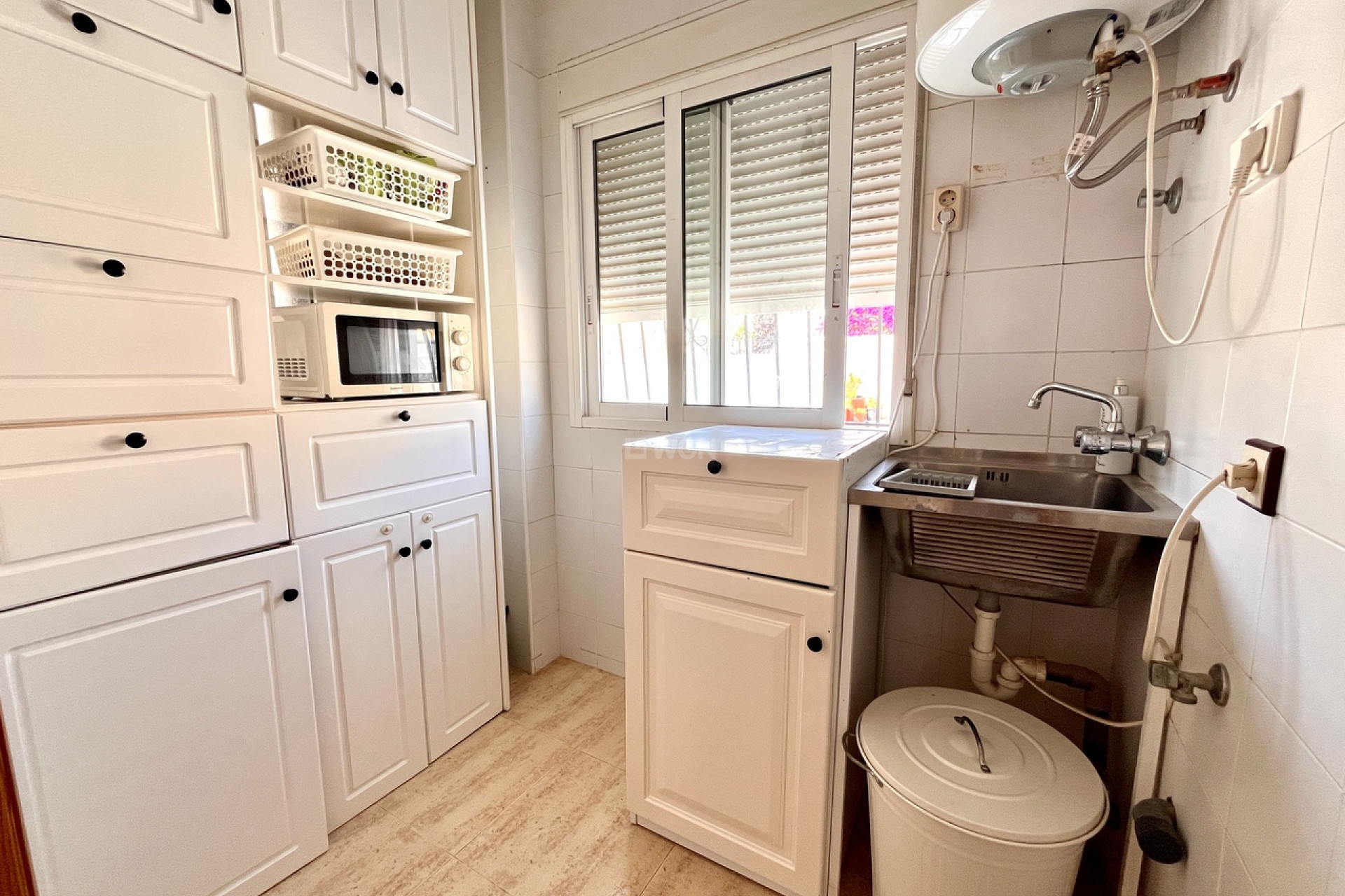 Odsprzedaż - Villa - San Miguel de Salinas - Inland