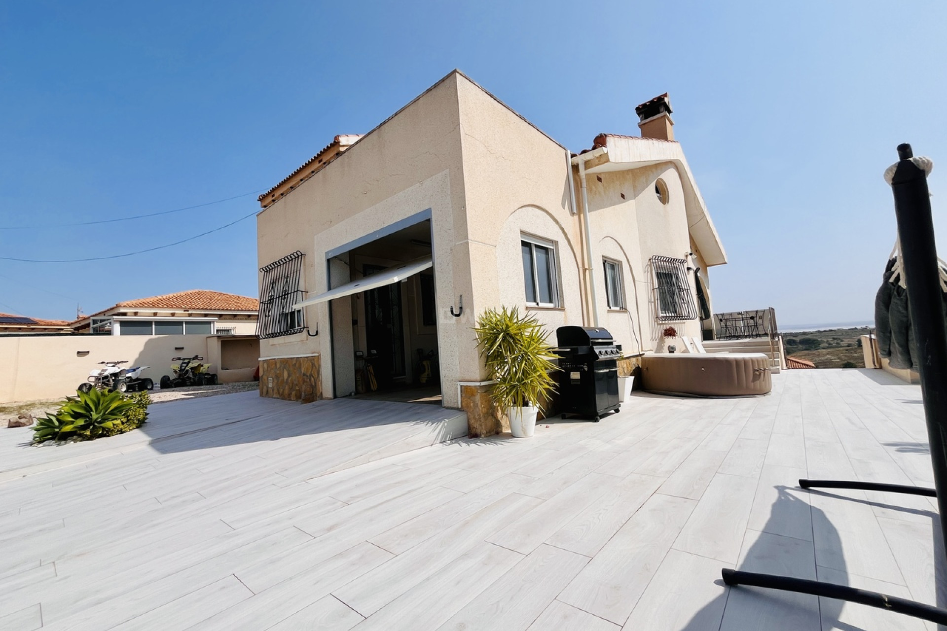 Odsprzedaż - Villa - San Miguel de Salinas - Inland