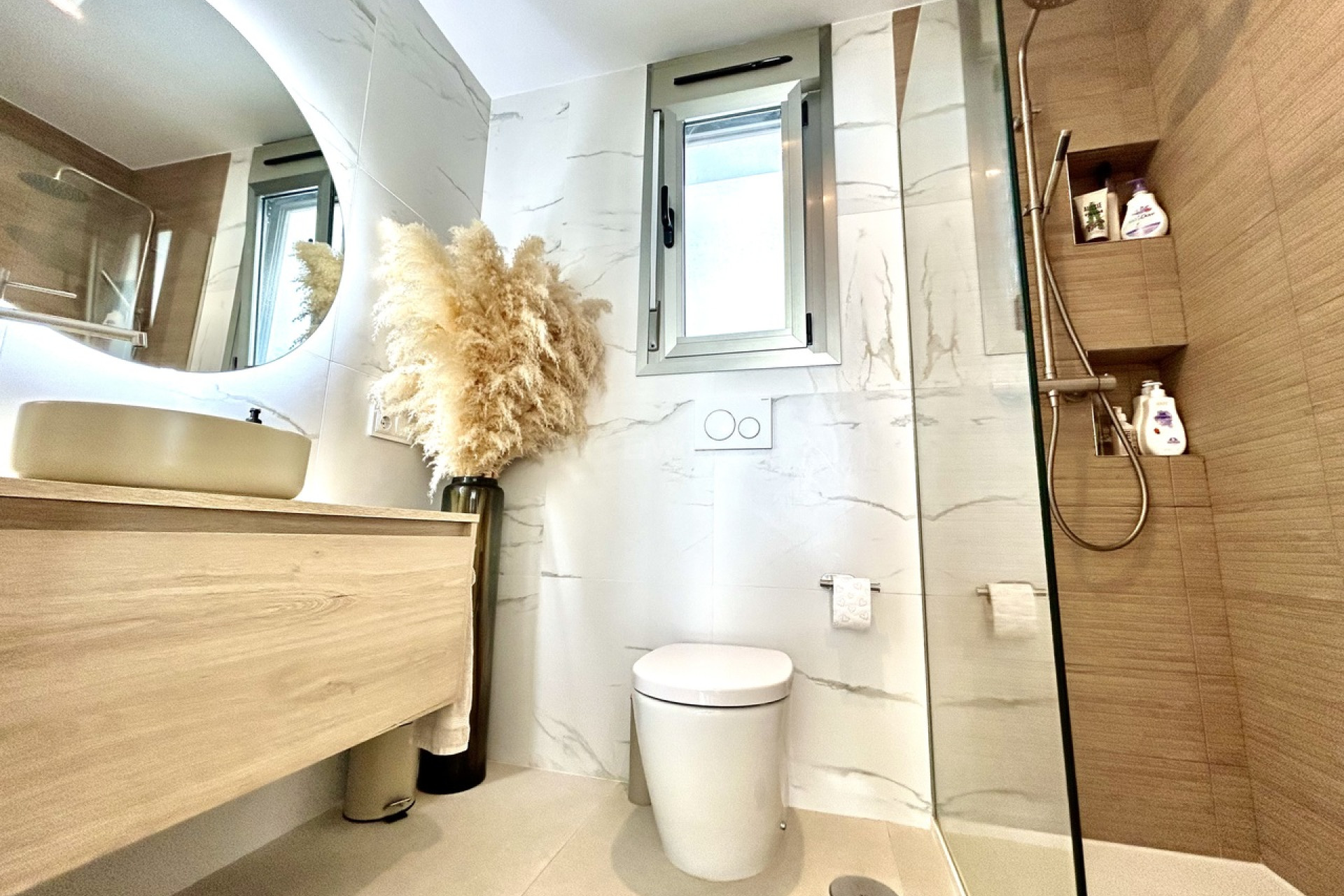 Odsprzedaż - Villa - San Miguel de Salinas - Inland