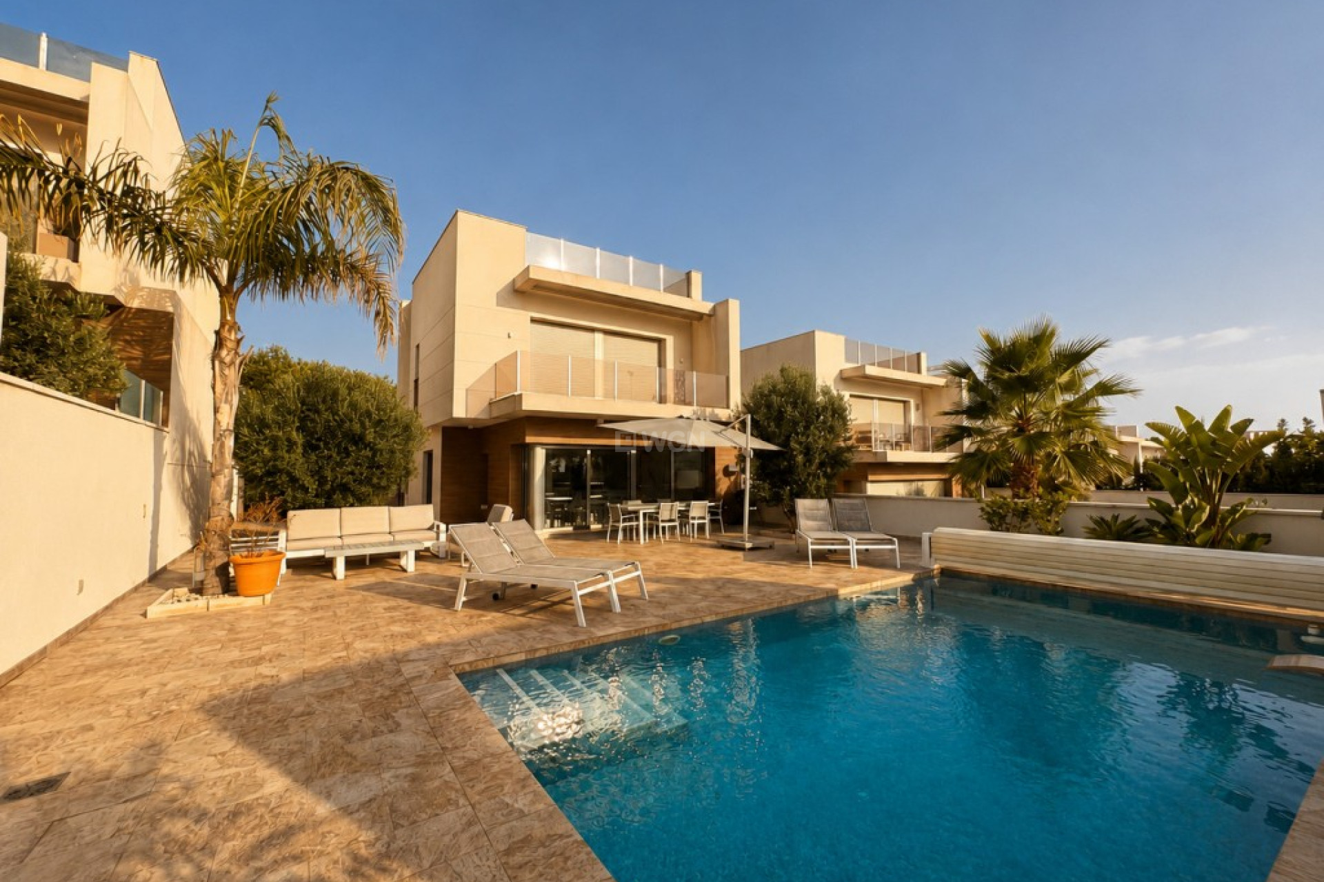 Odsprzedaż - Villa - San Miguel de Salinas - Inland
