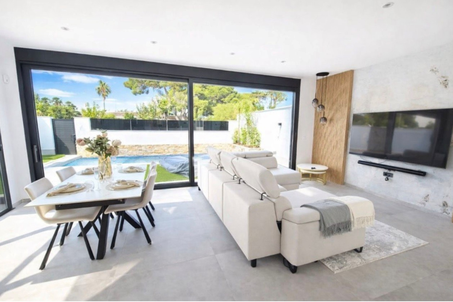 Odsprzedaż - Villa - Santiago de la ribera - Costa Calida