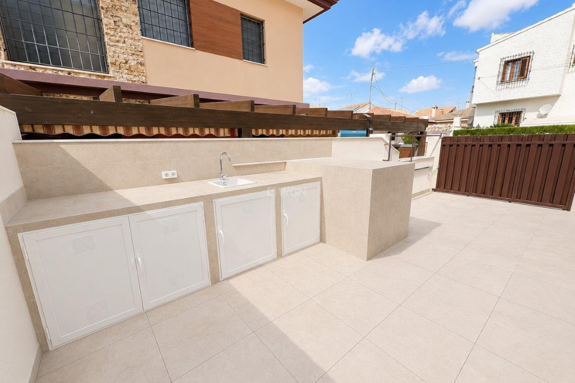 Odsprzedaż - Villa - Santiago de la ribera - Costa Calida