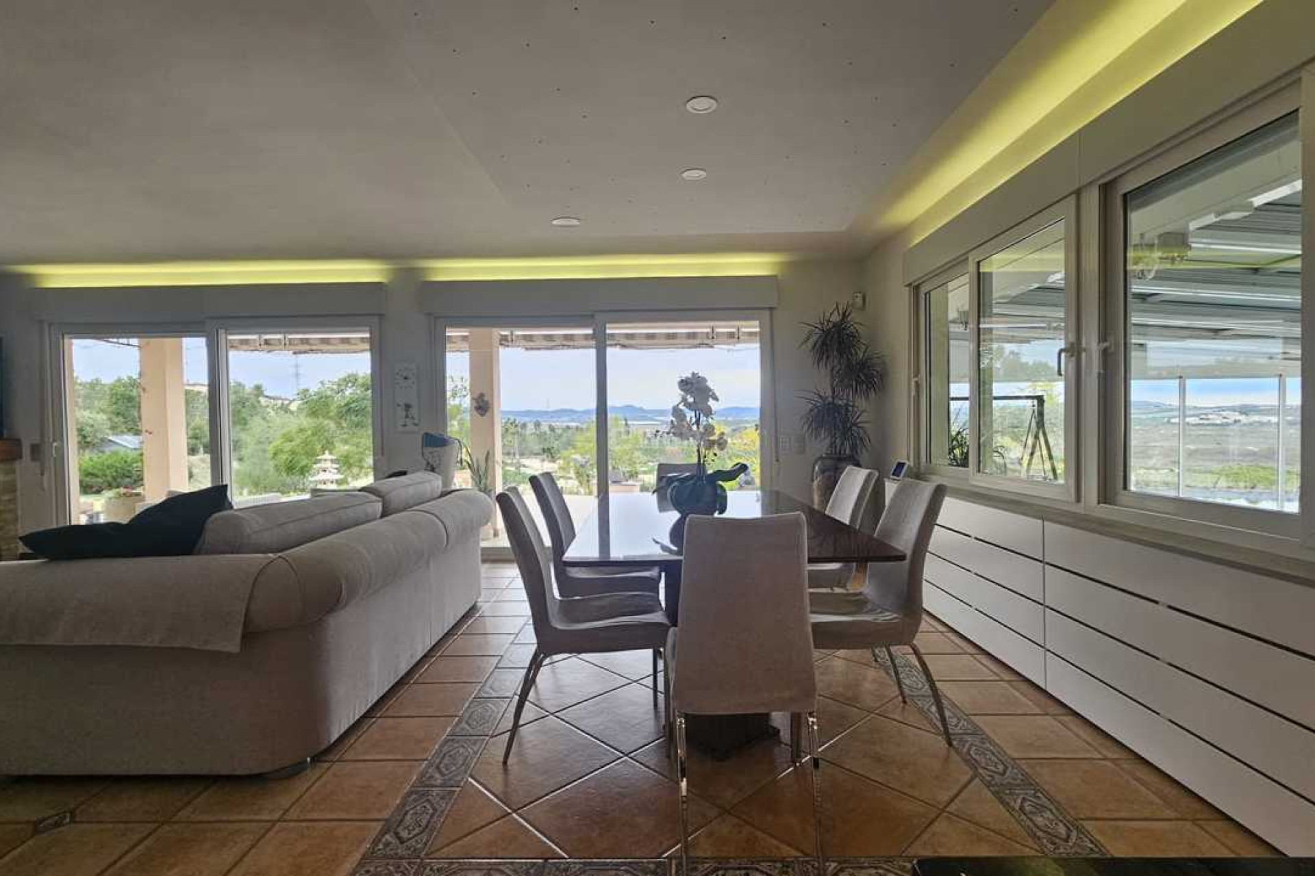 Odsprzedaż - Villa - Torremendo - Costa Blanca