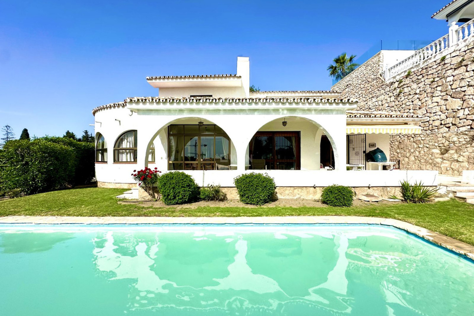 Odsprzedaż - Villa - Torremuelle - Costa del Sol