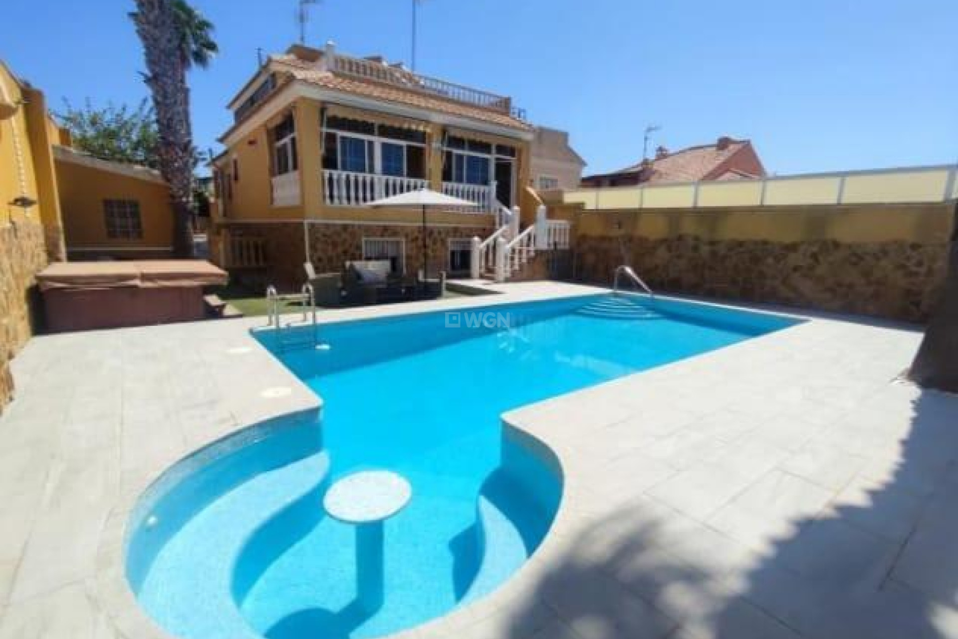 Odsprzedaż - Villa - Torrevieja - aguas nuevas