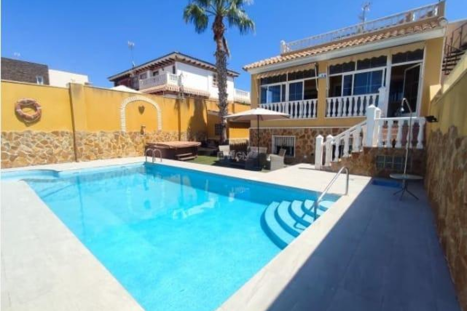 Odsprzedaż - Villa - Torrevieja - aguas nuevas