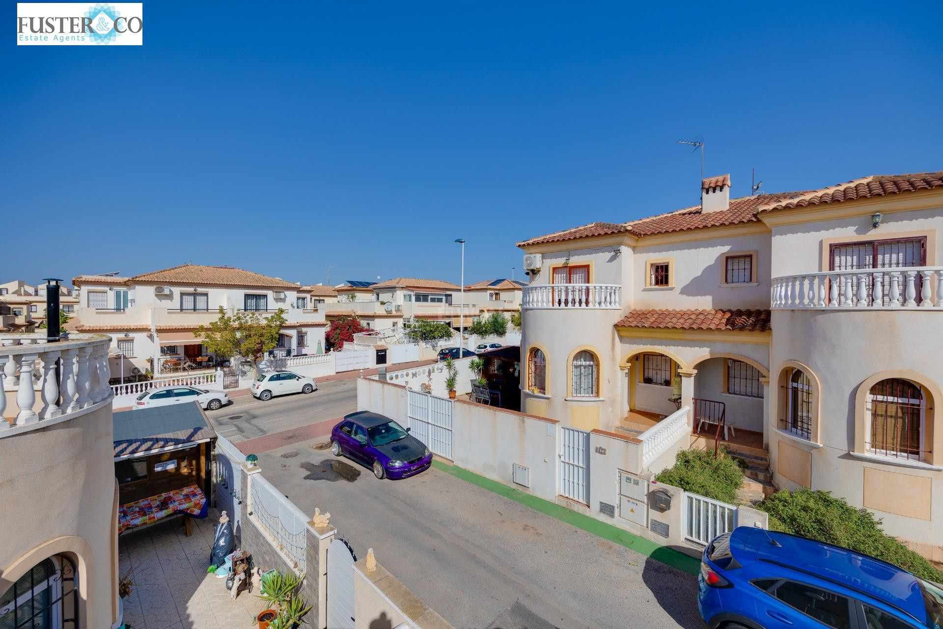 Odsprzedaż - Villa - Torrevieja - aguas nuevas