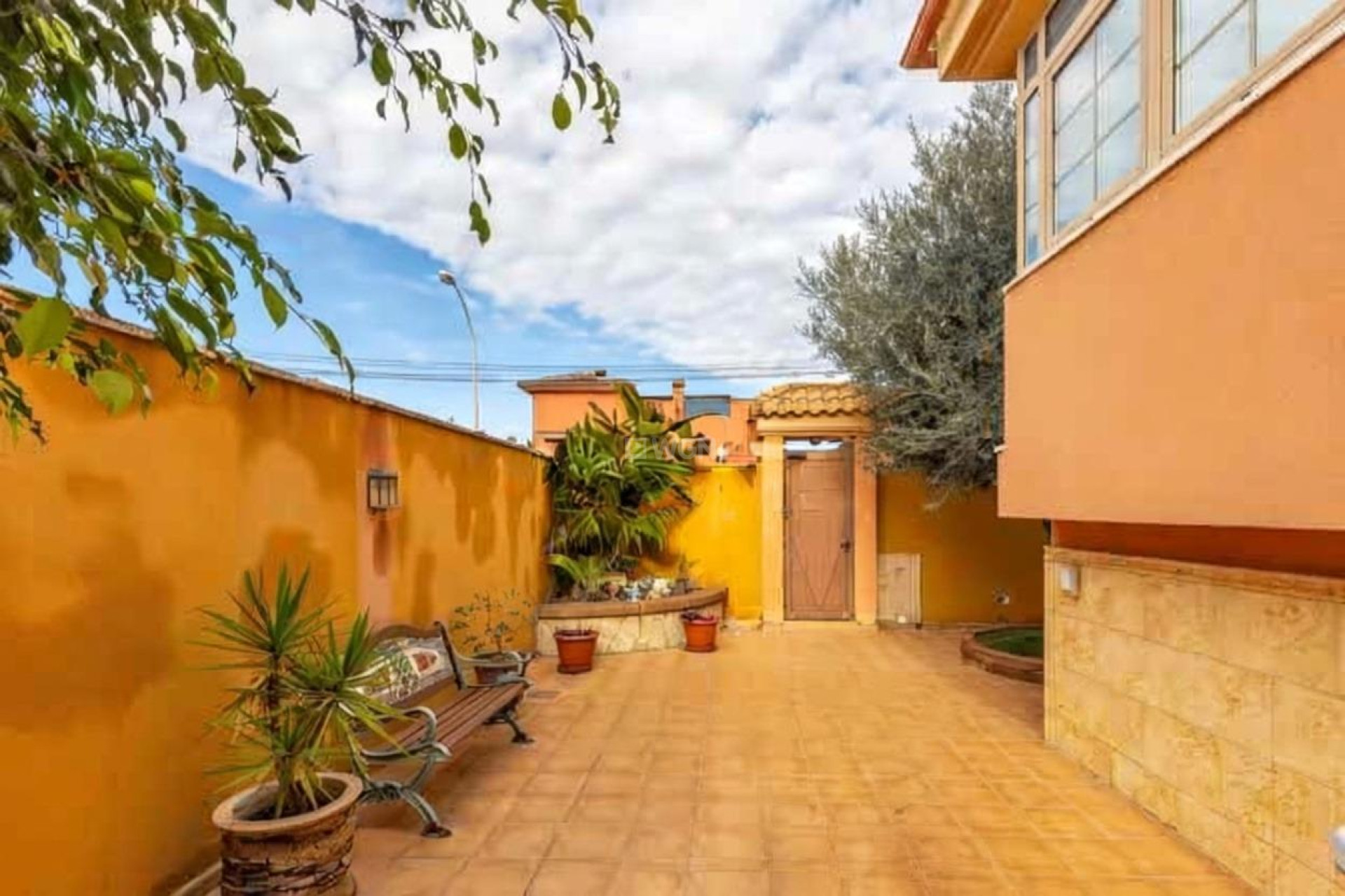 Odsprzedaż - Villa - Torrevieja - aguas nuevas