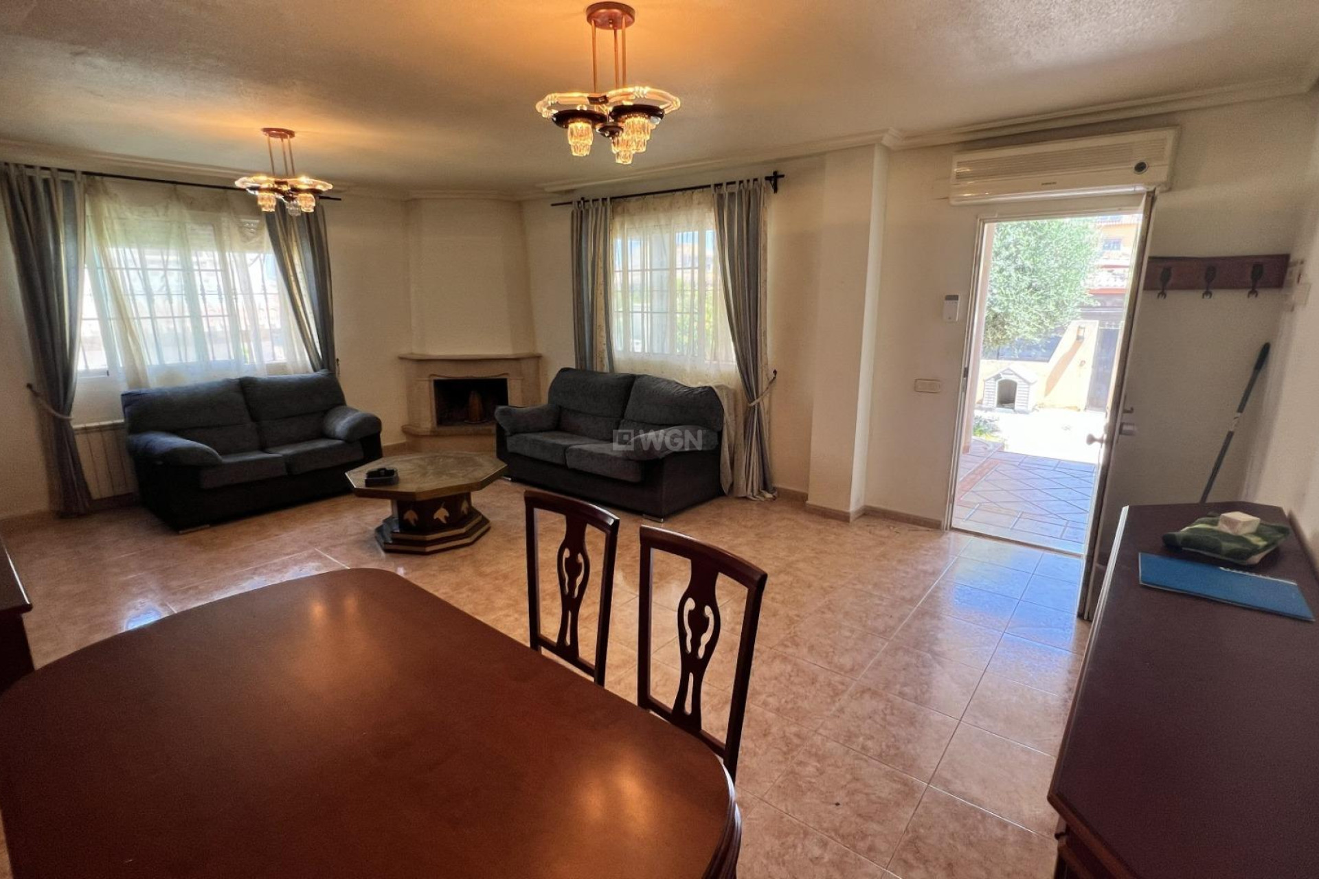 Odsprzedaż - Villa - Torrevieja - aguas nuevas