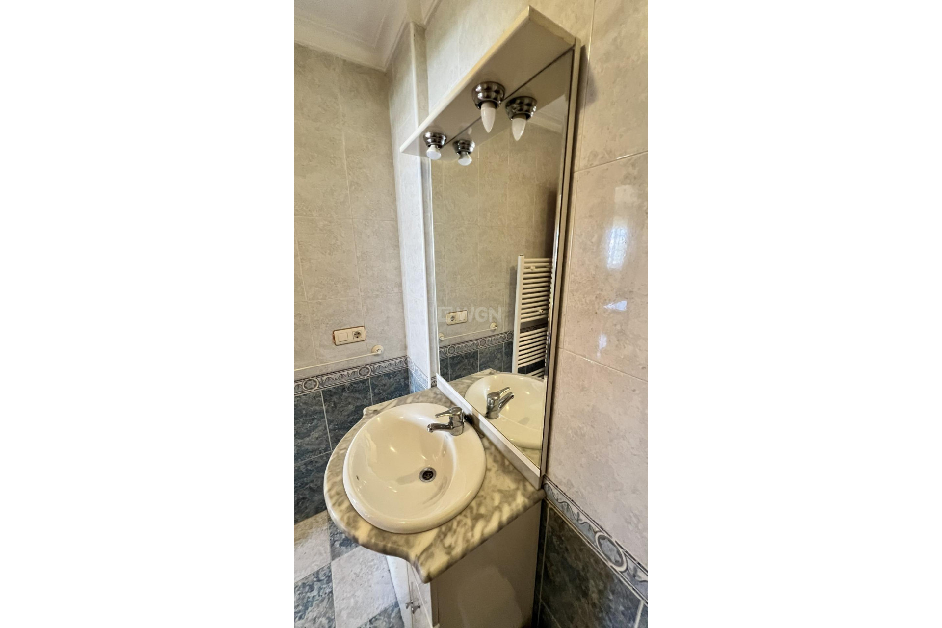 Odsprzedaż - Villa - Torrevieja - aguas nuevas