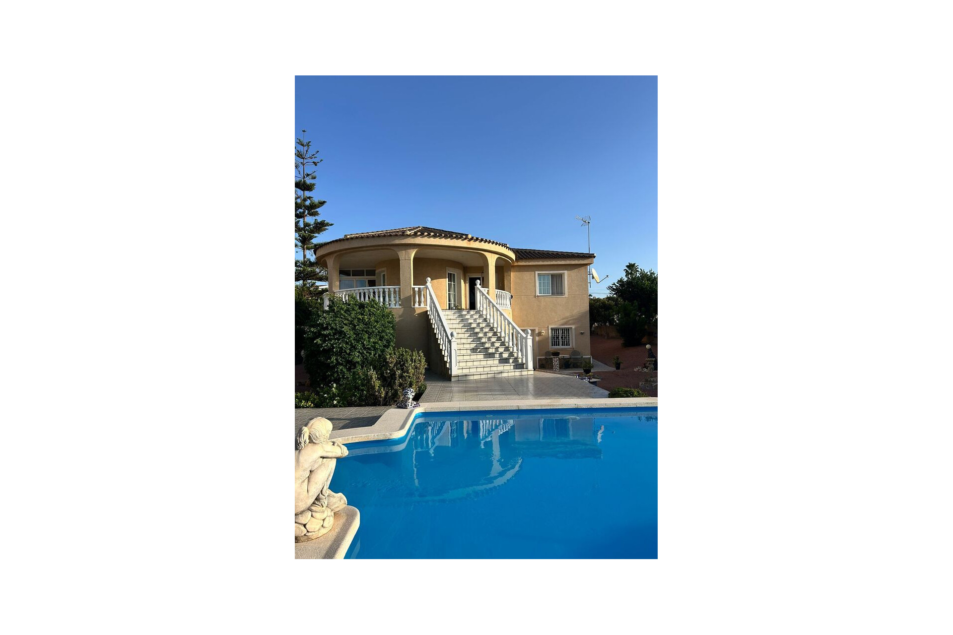 Odsprzedaż - Villa - Torrevieja - aguas nuevas
