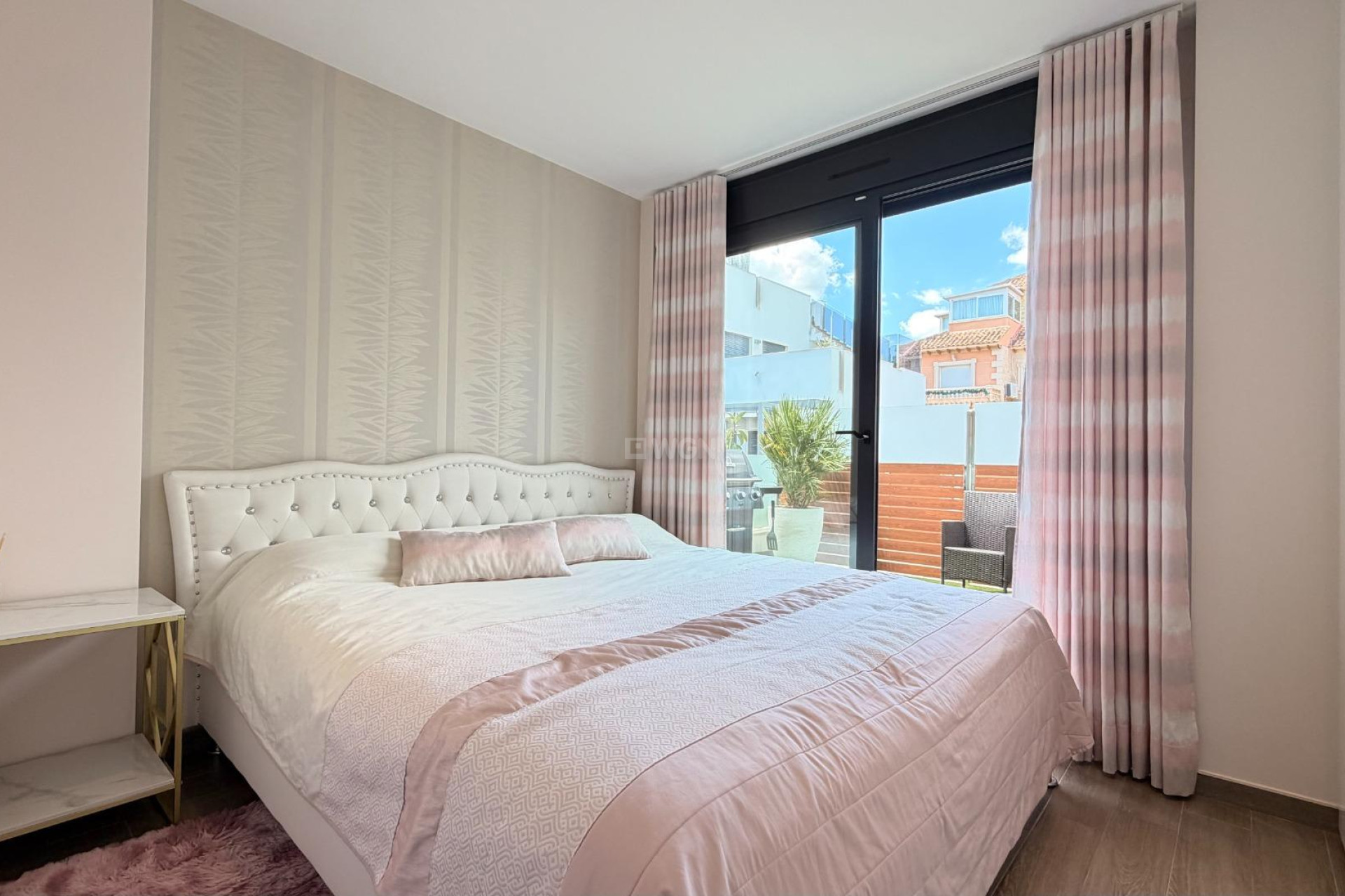 Odsprzedaż - Villa - Torrevieja - aguas nuevas