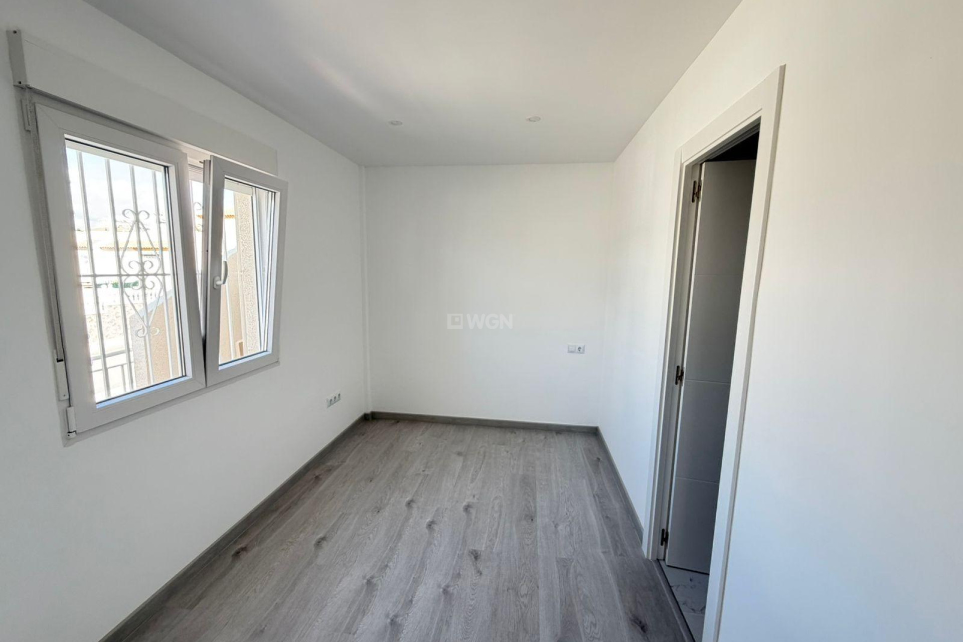 Odsprzedaż - Villa - Torrevieja - Cabo Cervera