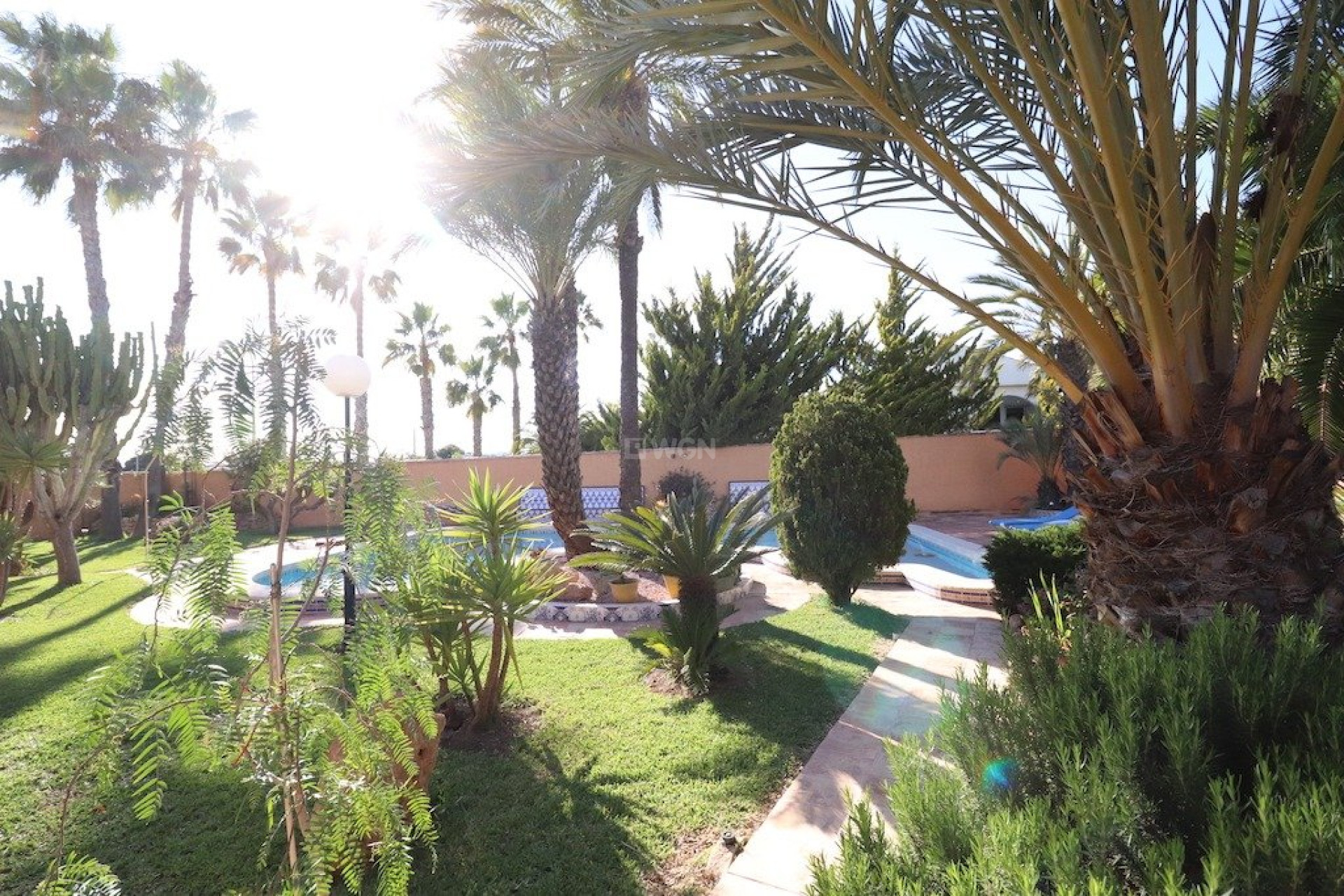 Odsprzedaż - Villa - Torrevieja - Costa Blanca