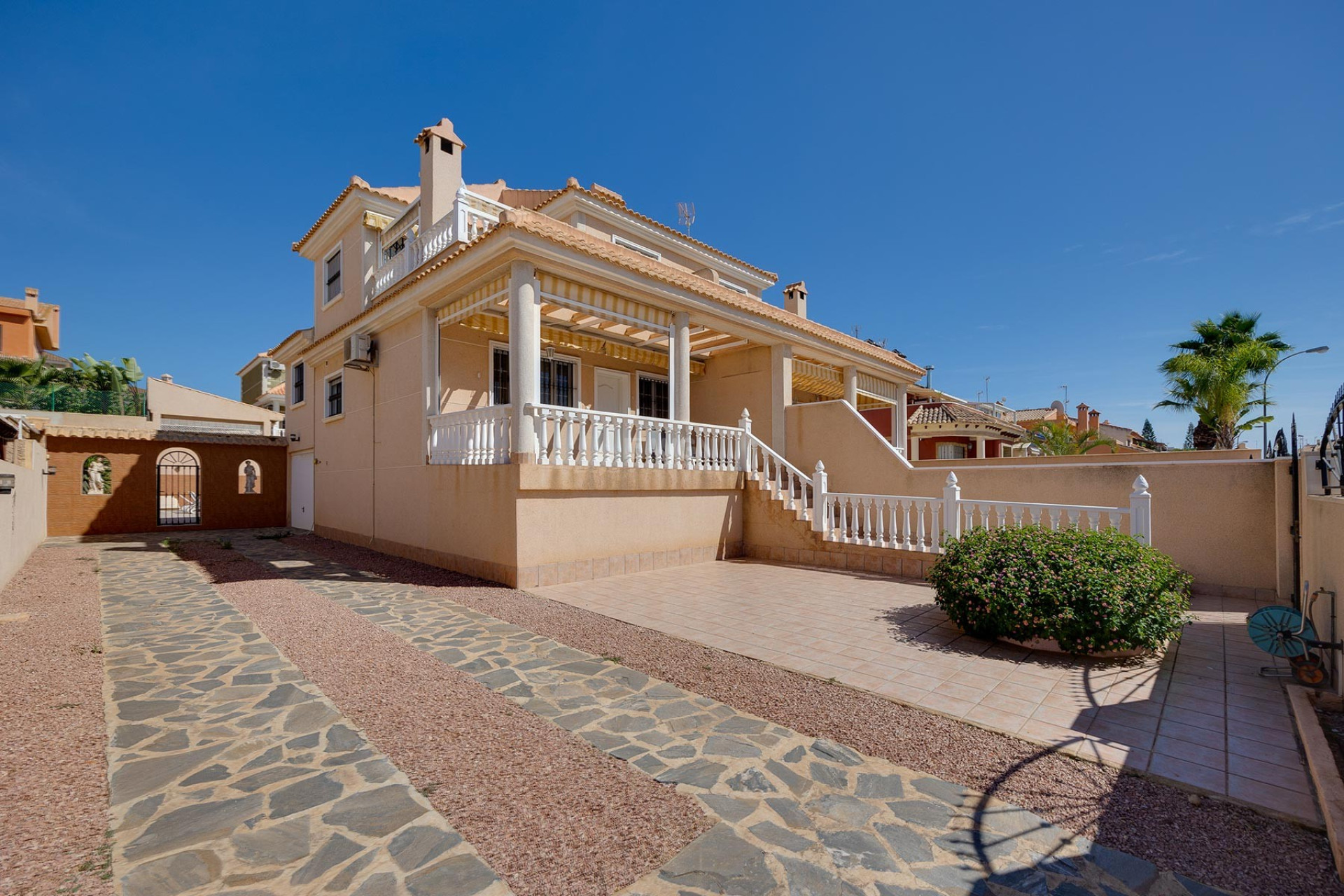 Odsprzedaż - Villa - Torrevieja - Costa Blanca