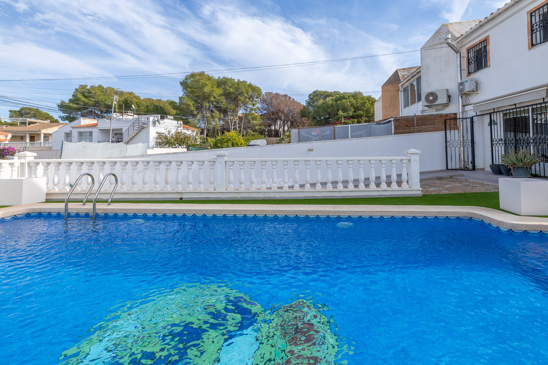 Odsprzedaż - Villa - Torrevieja - Costa Blanca