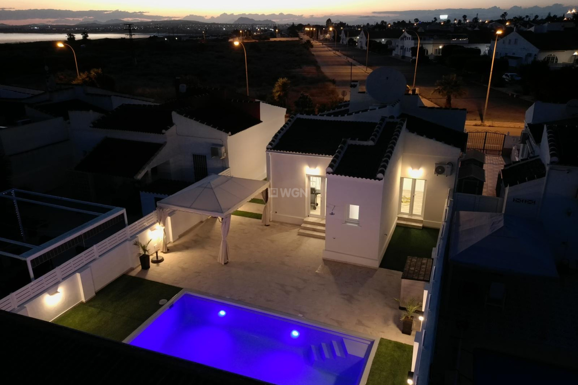 Odsprzedaż - Villa - Torrevieja - Costa Blanca