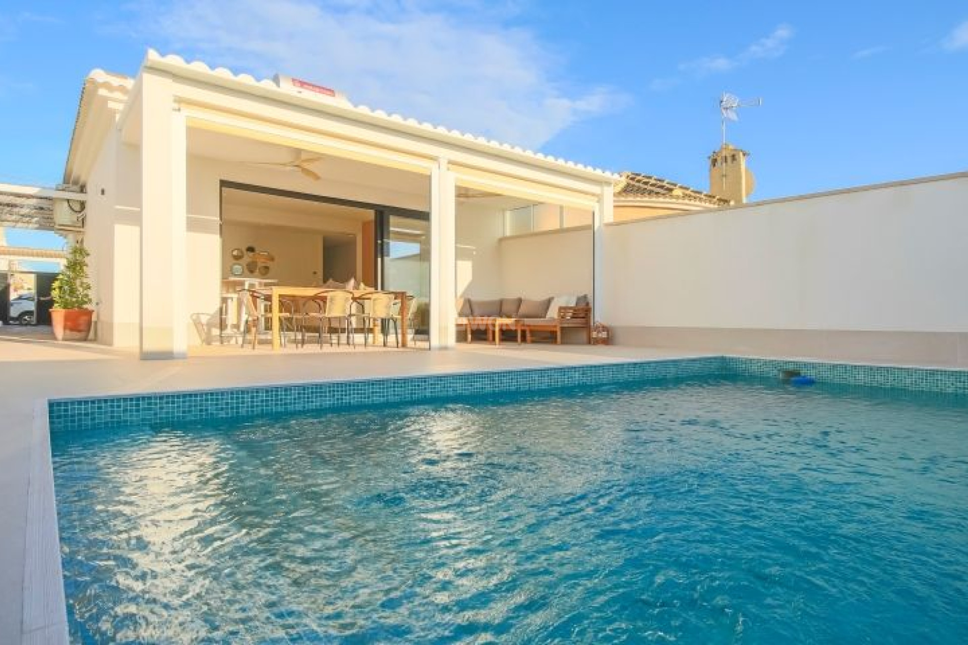 Odsprzedaż - Villa - Torrevieja - Costa Blanca