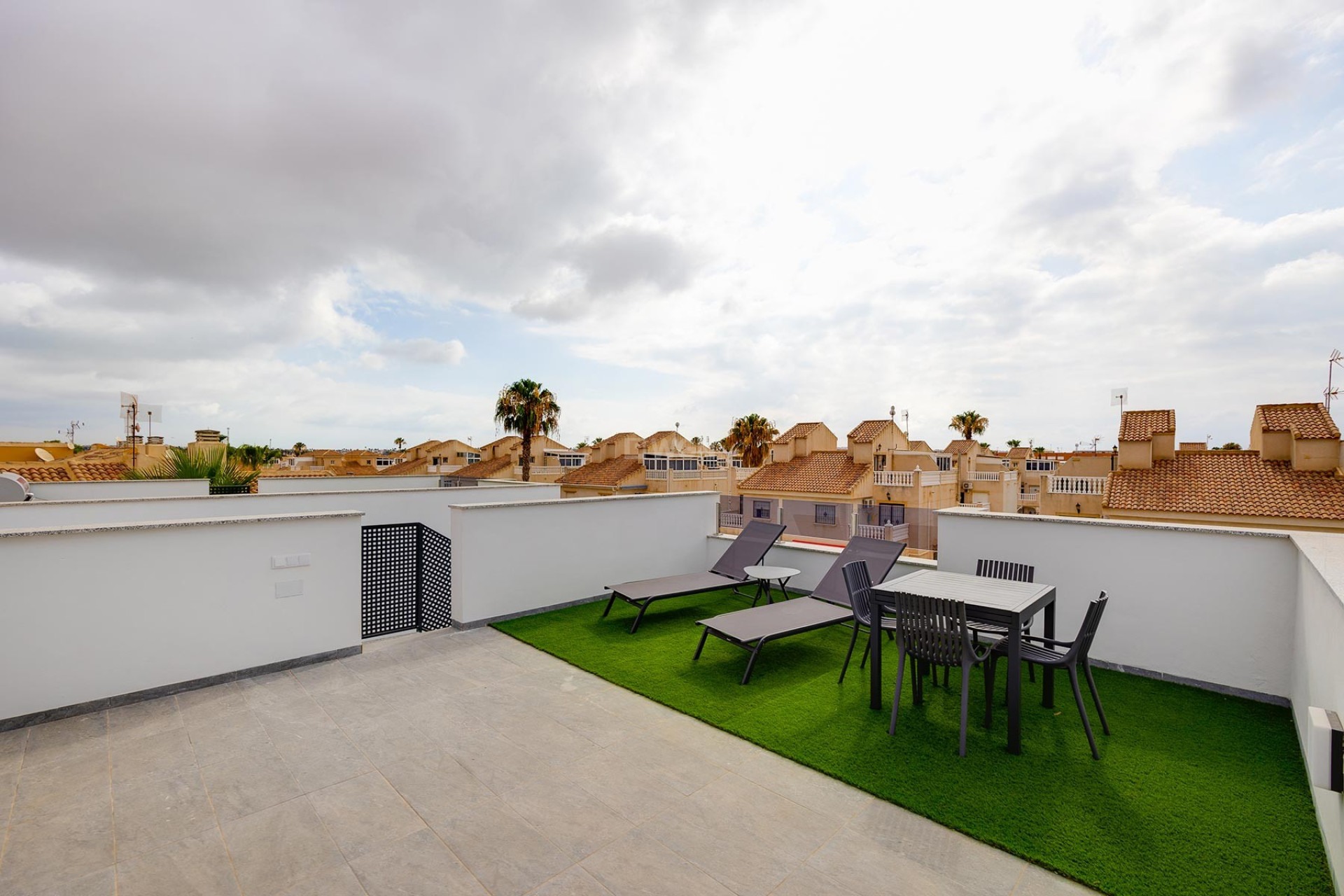 Odsprzedaż - Villa - Torrevieja - Costa Blanca