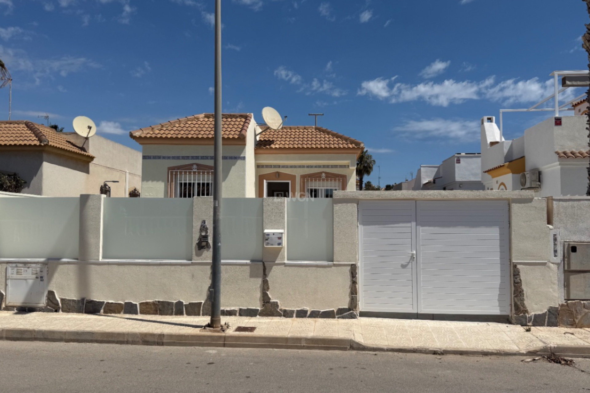 Odsprzedaż - Villa - Torrevieja - Costa Blanca