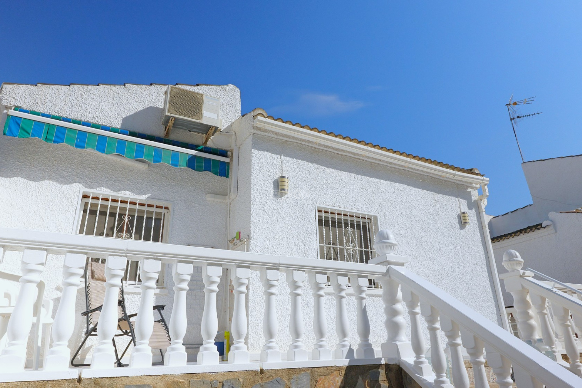 Odsprzedaż - Villa - Torrevieja - Costa Blanca