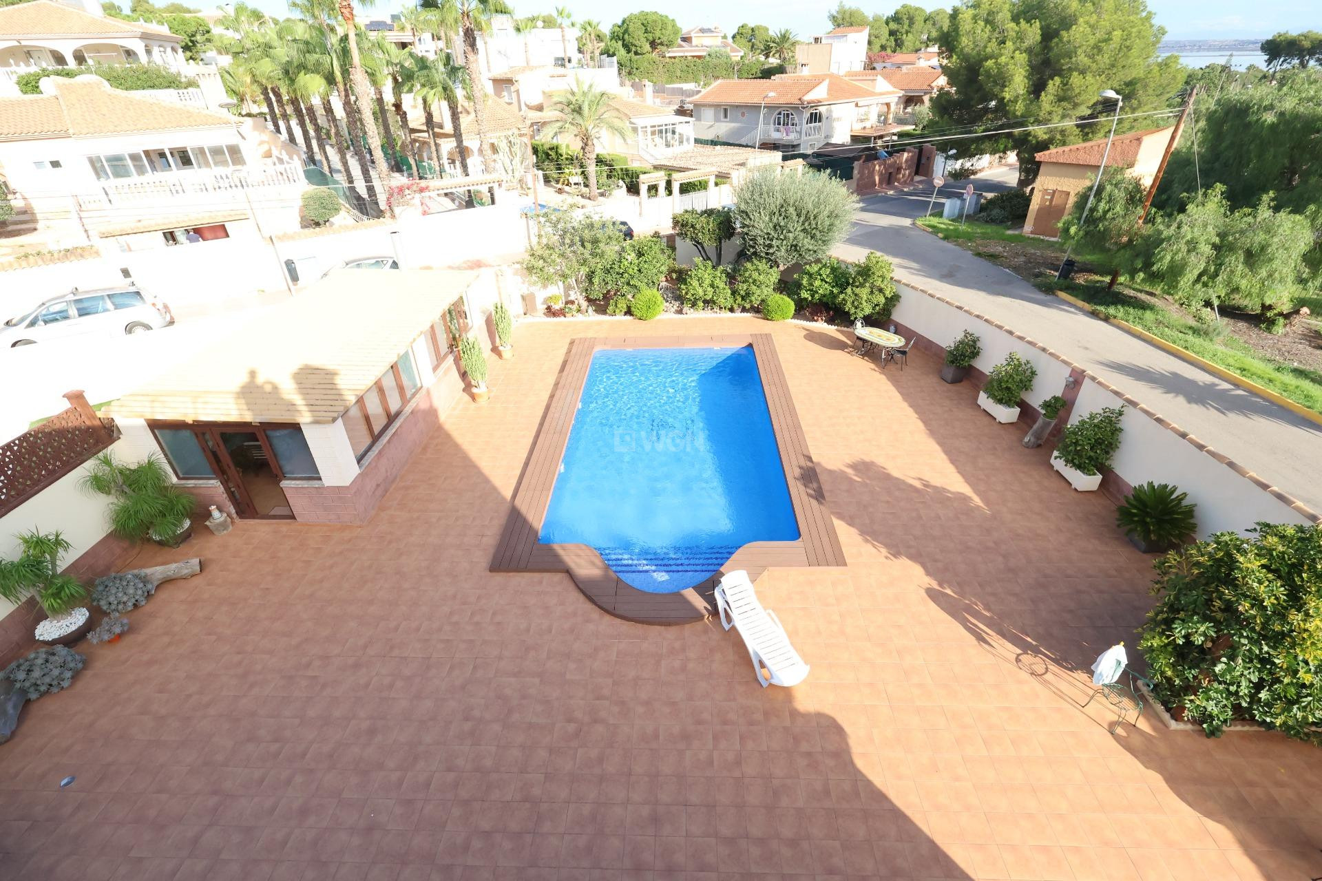 Odsprzedaż - Villa - Torrevieja - Costa Blanca