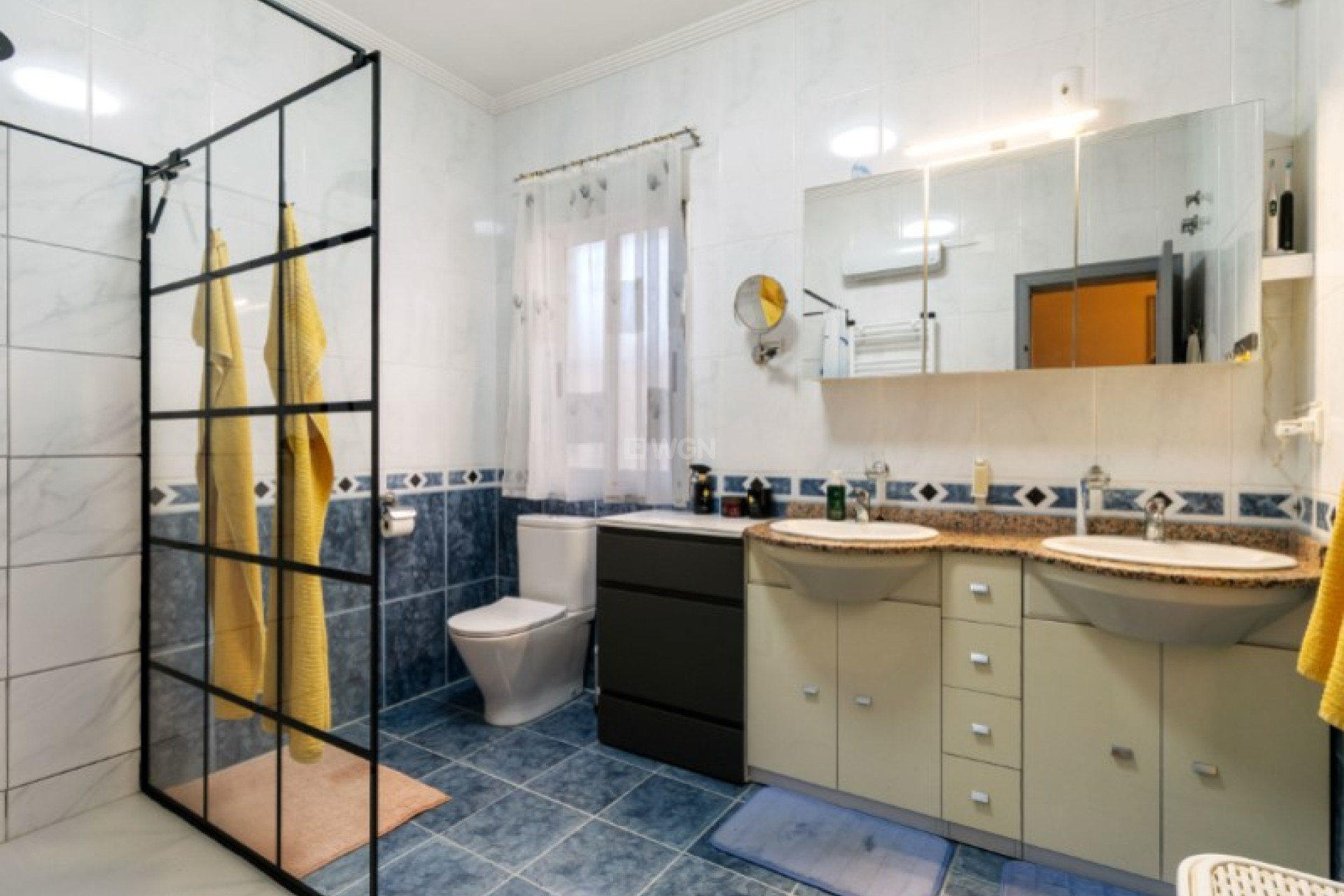 Odsprzedaż - Villa - Torrevieja - Costa Blanca