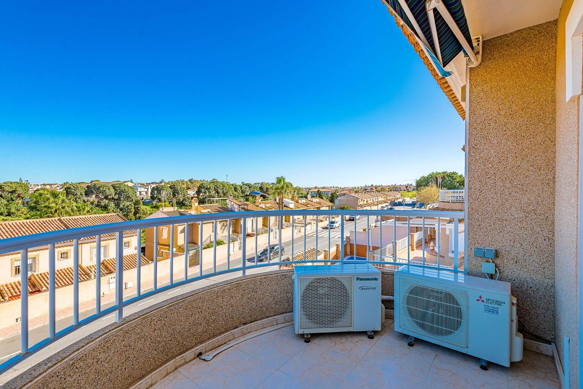 Odsprzedaż - Villa - Torrevieja - Costa Blanca