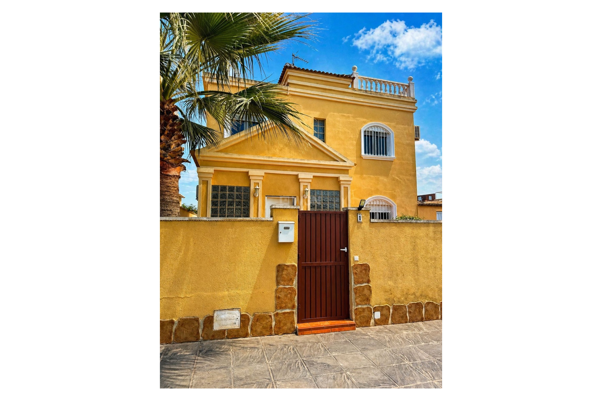 Odsprzedaż - Villa - Torrevieja - Costa Blanca