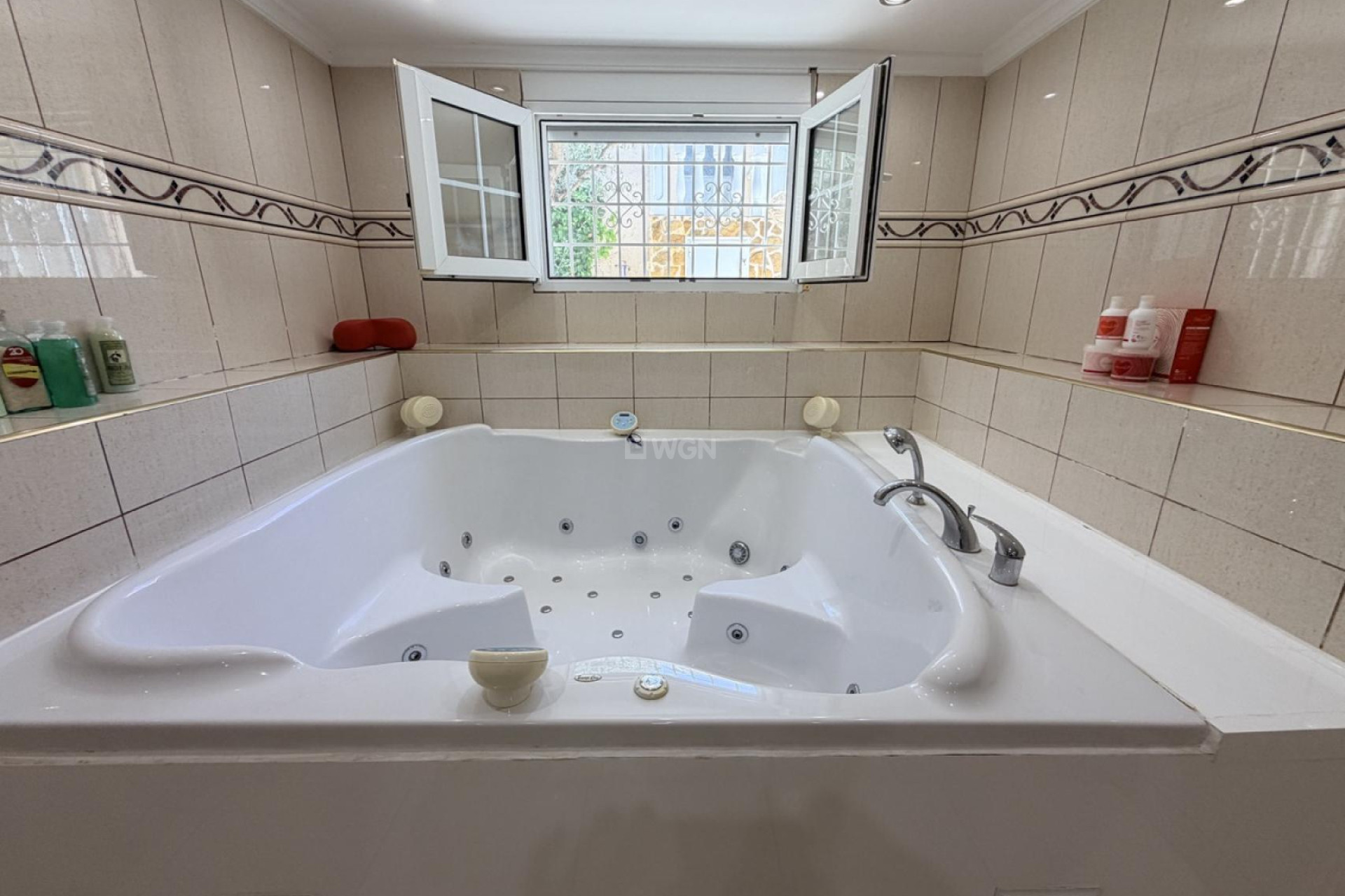 Odsprzedaż - Villa - Torrevieja - Costa Blanca