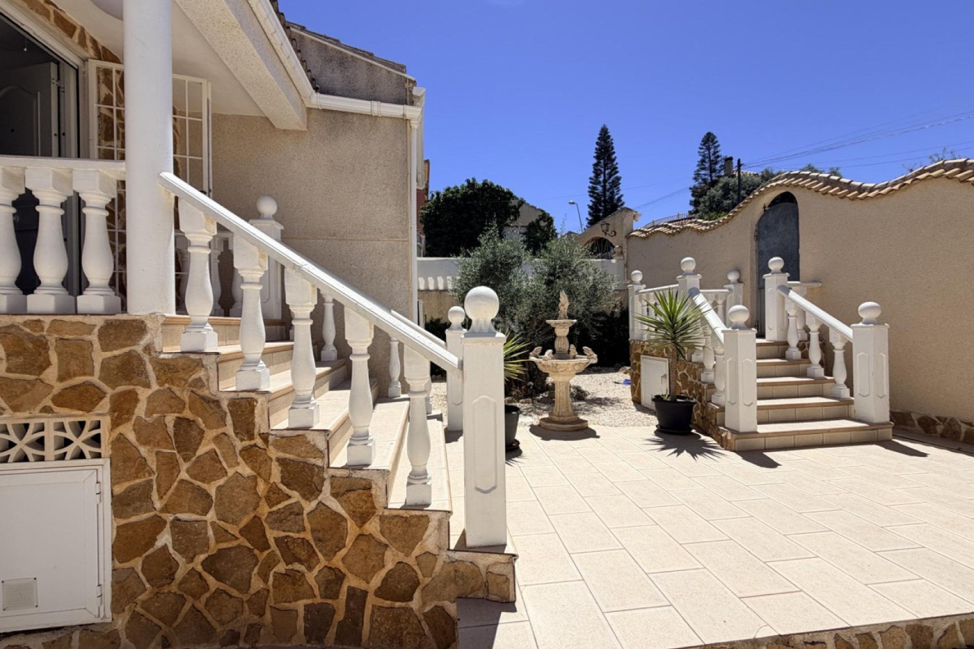 Odsprzedaż - Villa - Torrevieja - Costa Blanca