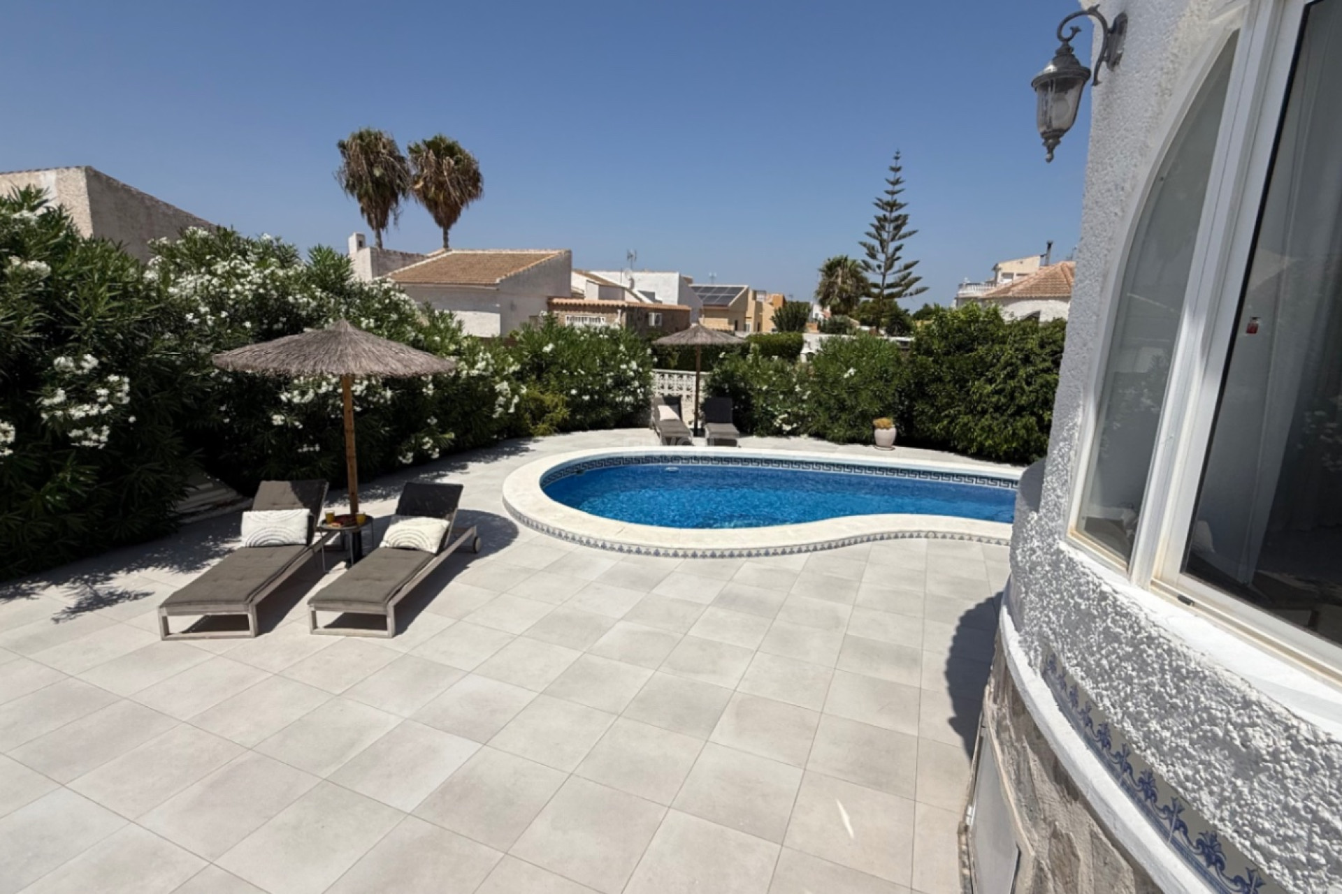 Odsprzedaż - Villa - Torrevieja - Costa Blanca