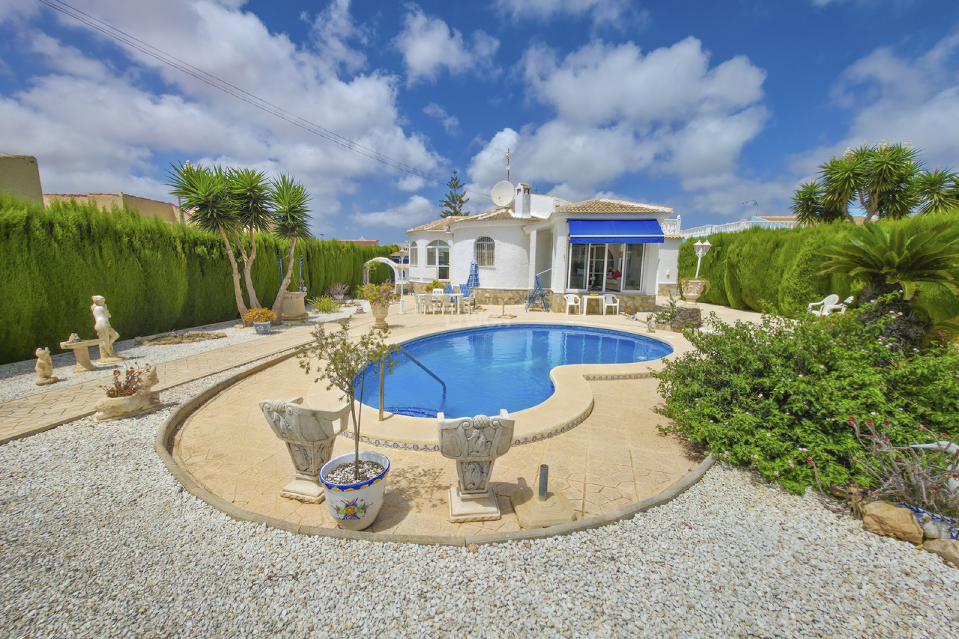 Odsprzedaż - Villa - Torrevieja - Costa Blanca