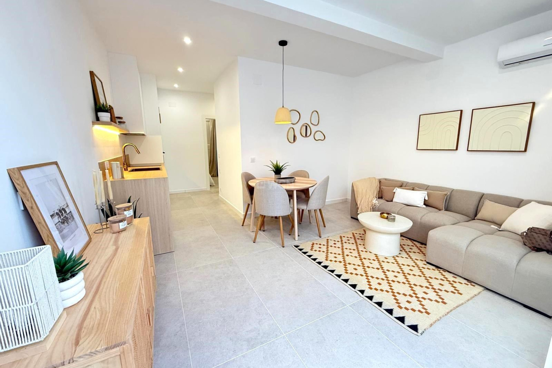 Odsprzedaż - Villa - Torrevieja - El Chaparral