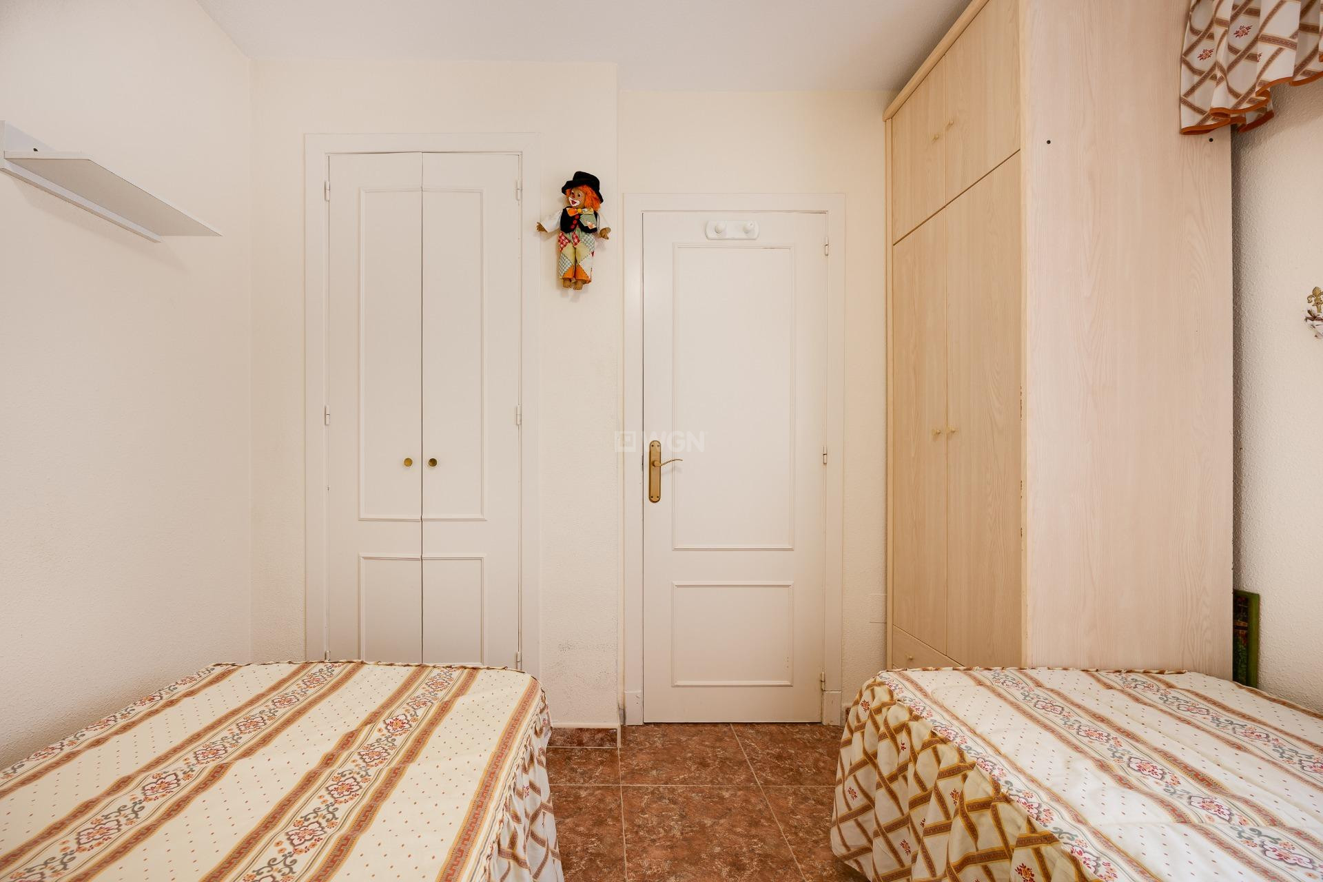Odsprzedaż - Villa - Torrevieja - El Limonar