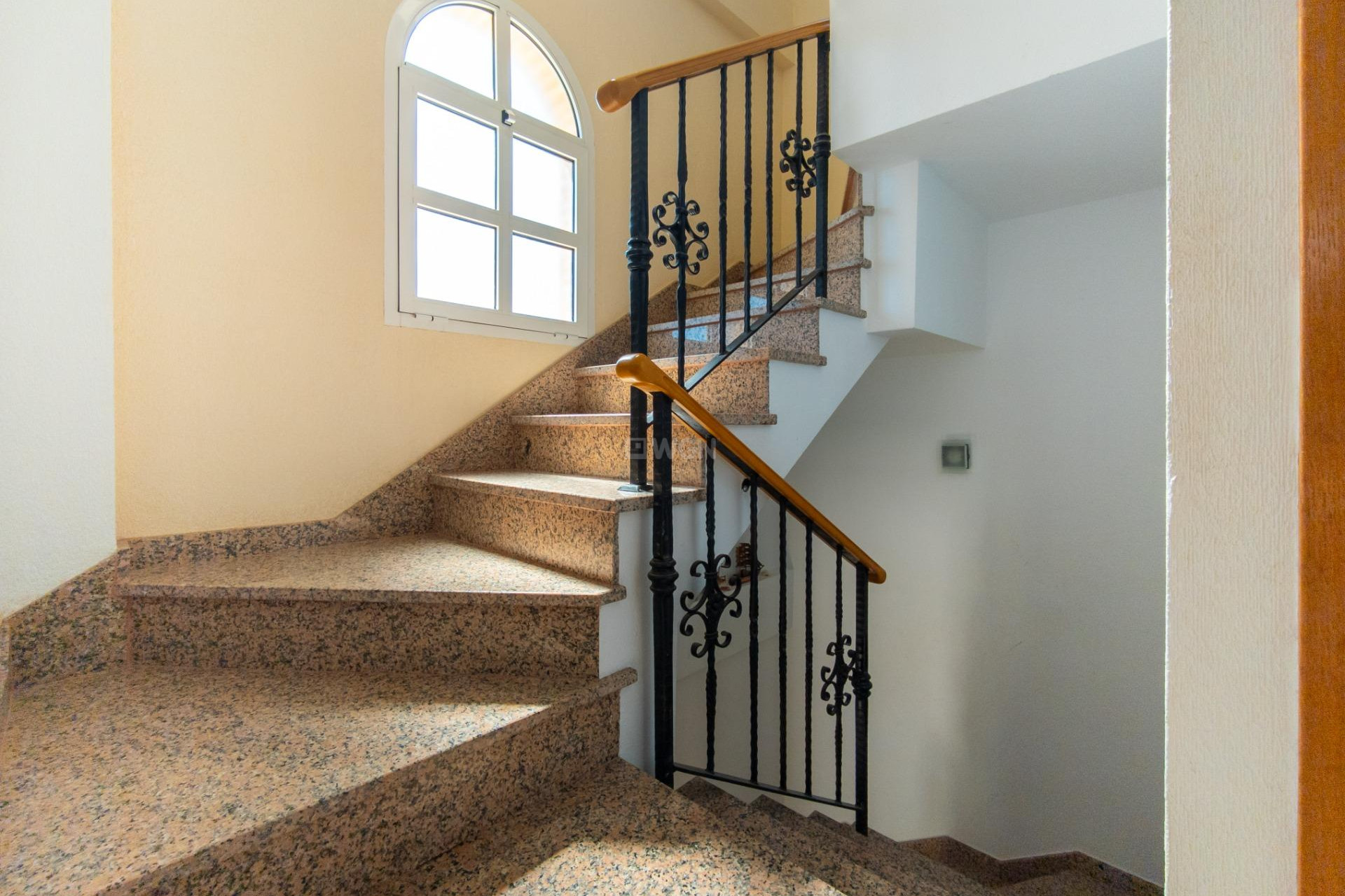 Odsprzedaż - Villa - Torrevieja - La Mata