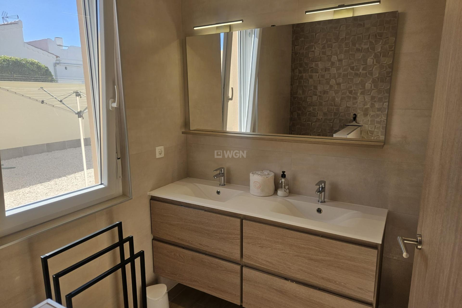 Odsprzedaż - Villa - Torrevieja - La Siesta - El Salado - Torreta