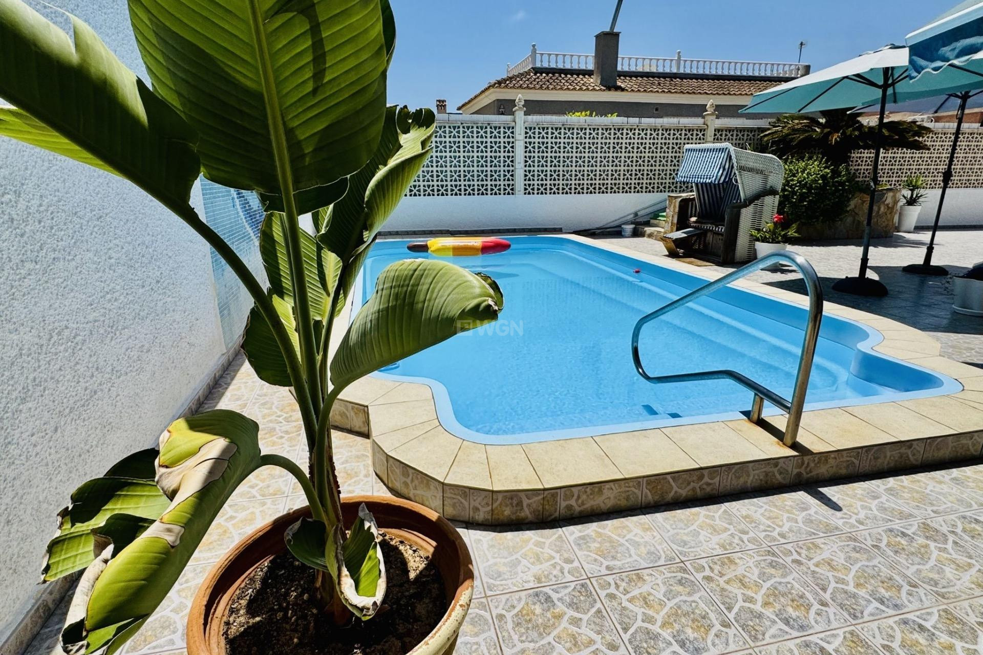 Odsprzedaż - Villa - Torrevieja - La Siesta - El Salado - Torreta