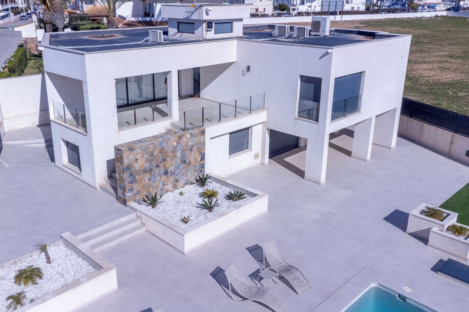 Odsprzedaż - Villa - Torrevieja - La Valeta