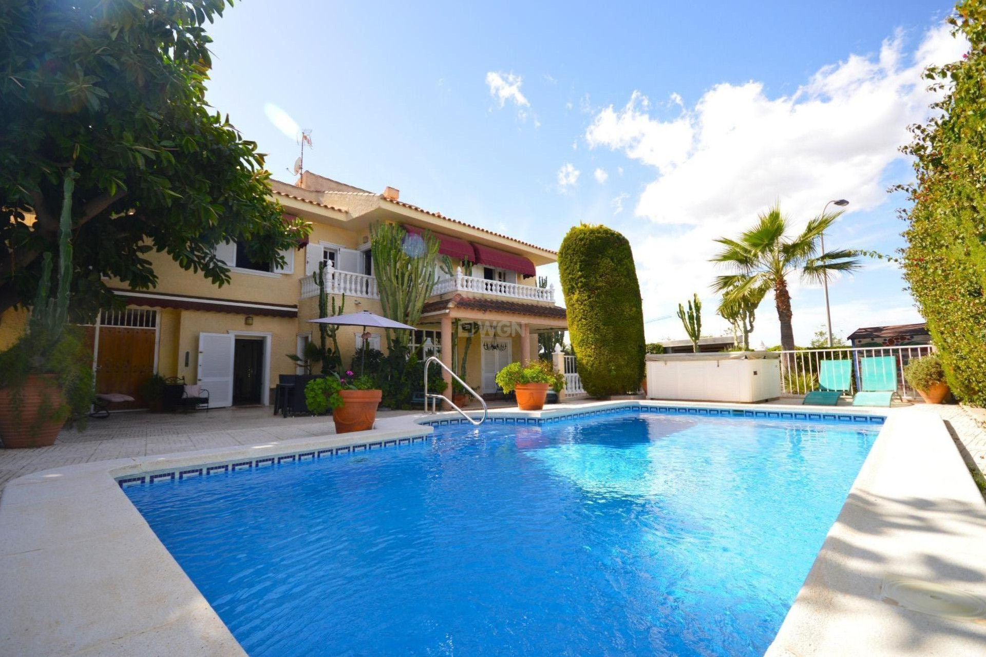 Odsprzedaż - Villa - Torrevieja - La Veleta