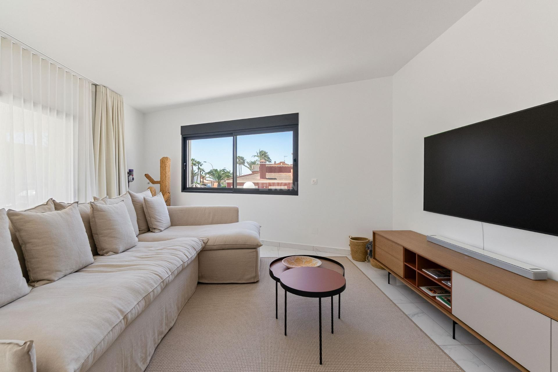 Odsprzedaż - Villa - Torrevieja - La Veleta