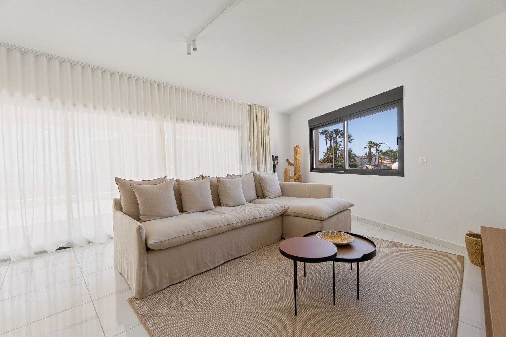 Odsprzedaż - Villa - Torrevieja - La Veleta