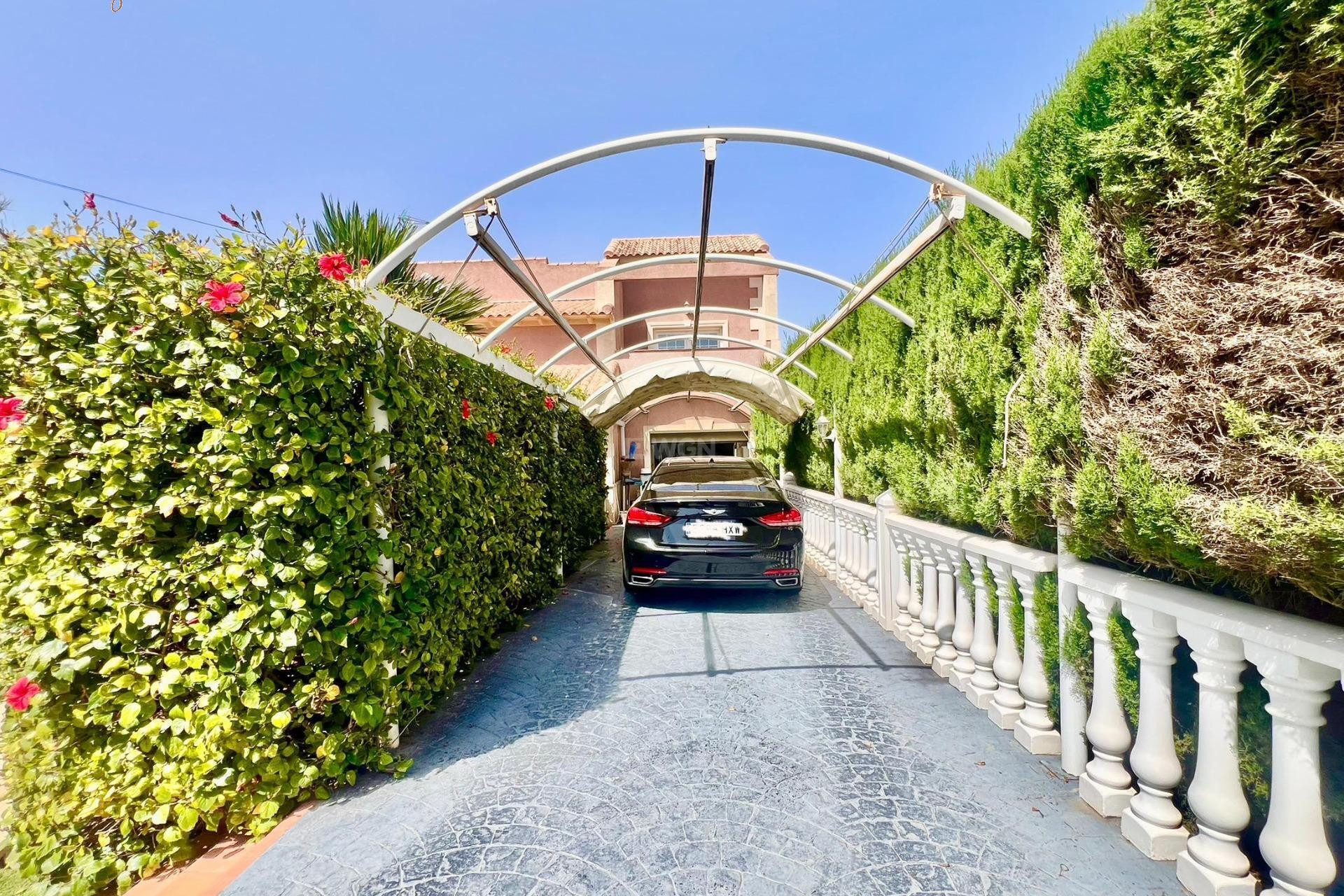 Odsprzedaż - Villa - Torrevieja - Los Balcones - Los Altos del Edén