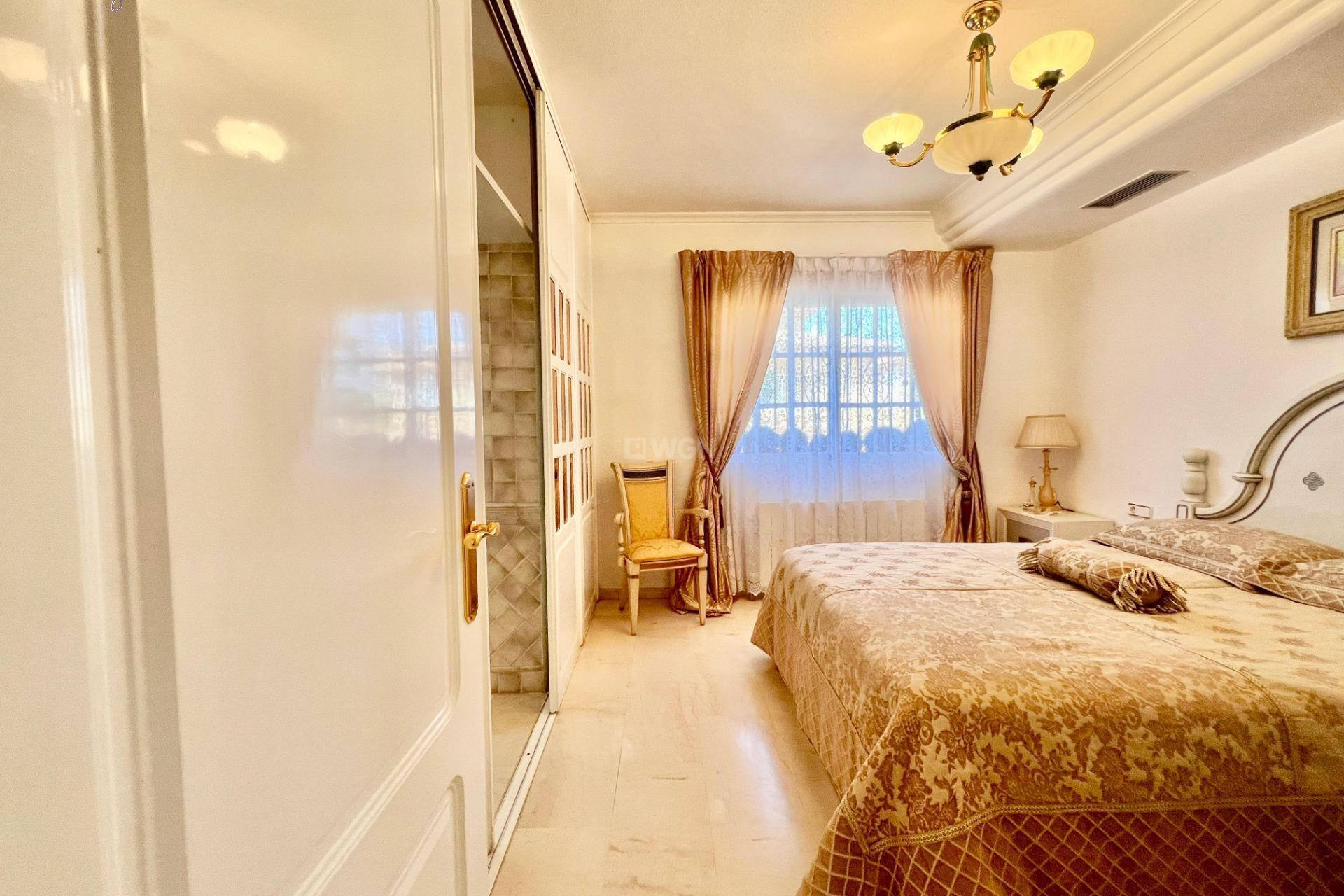 Odsprzedaż - Villa - Torrevieja - Los Balcones - Los Altos del Edén